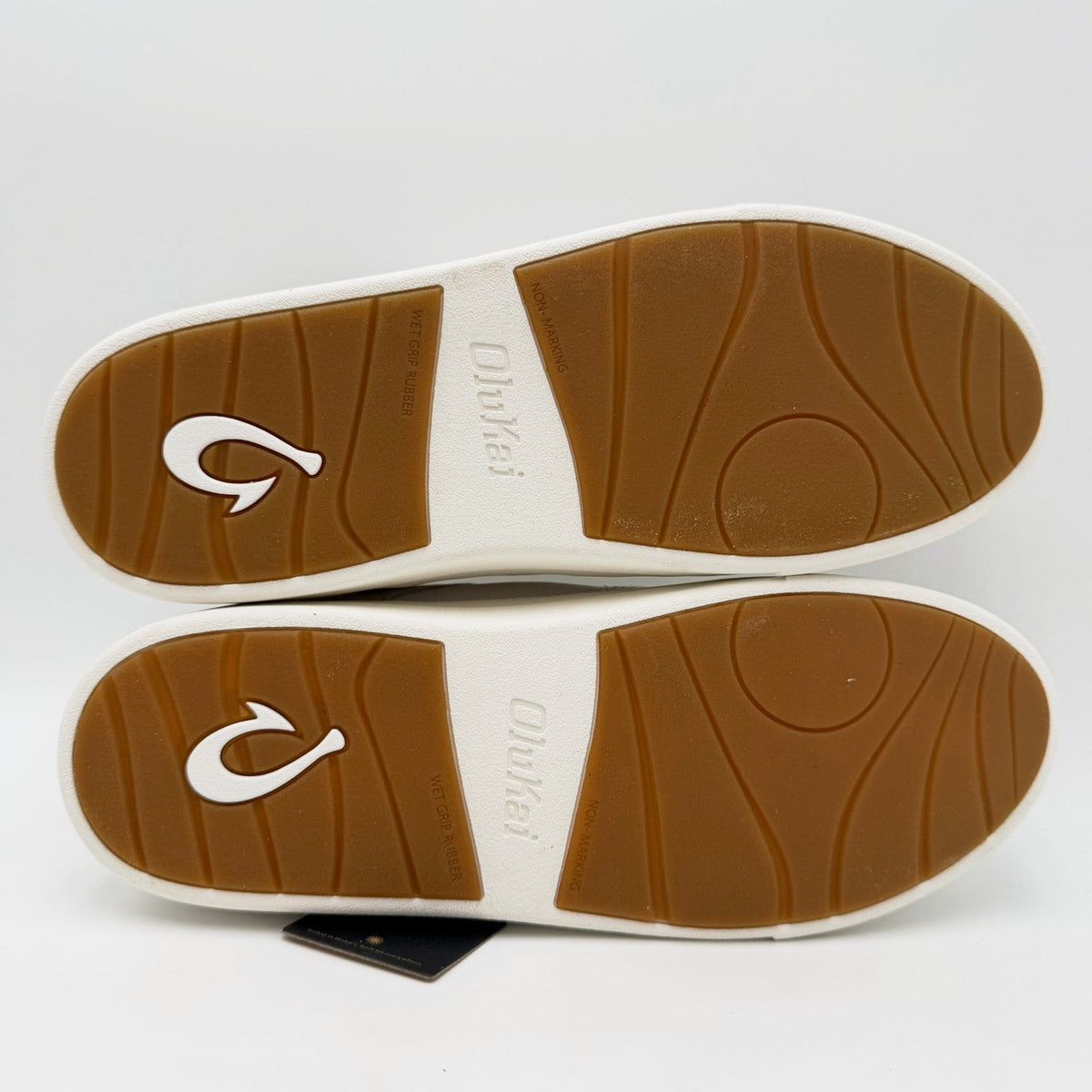 OluKai Womens Ha'upu Hulu Casual Sneakers Size 11 EU 41 Bright White NIB