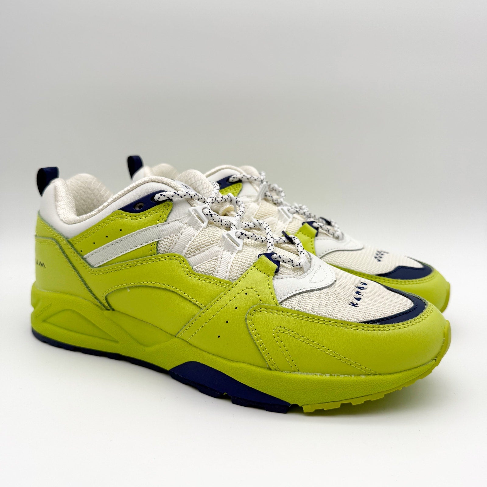 KARHU Mens FUSION 2.0 KARHU X SASU KAUPPI Sneaker US 7.5 Green White NWOB