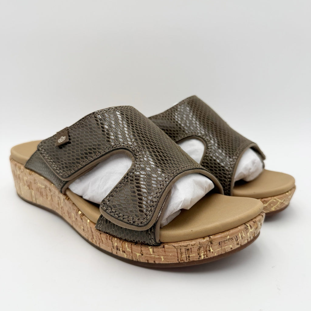 Spenco Womens Camille Wedge Sandals Size 8.5 Wide Brown NIB