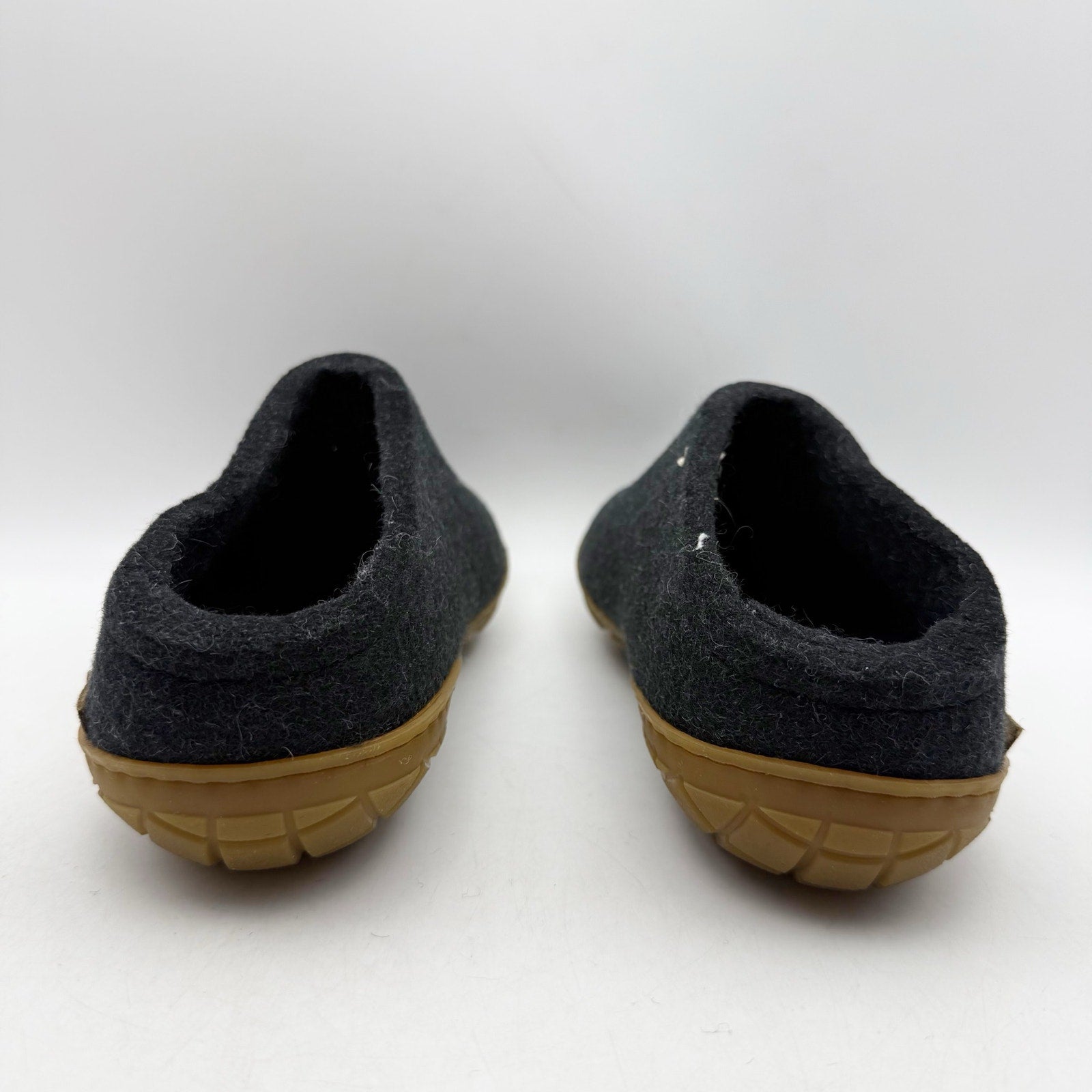 Glerups Womens Slip On Slippers EU 37 US 7 Charcoal Black Wool Rubber Soles NWOB