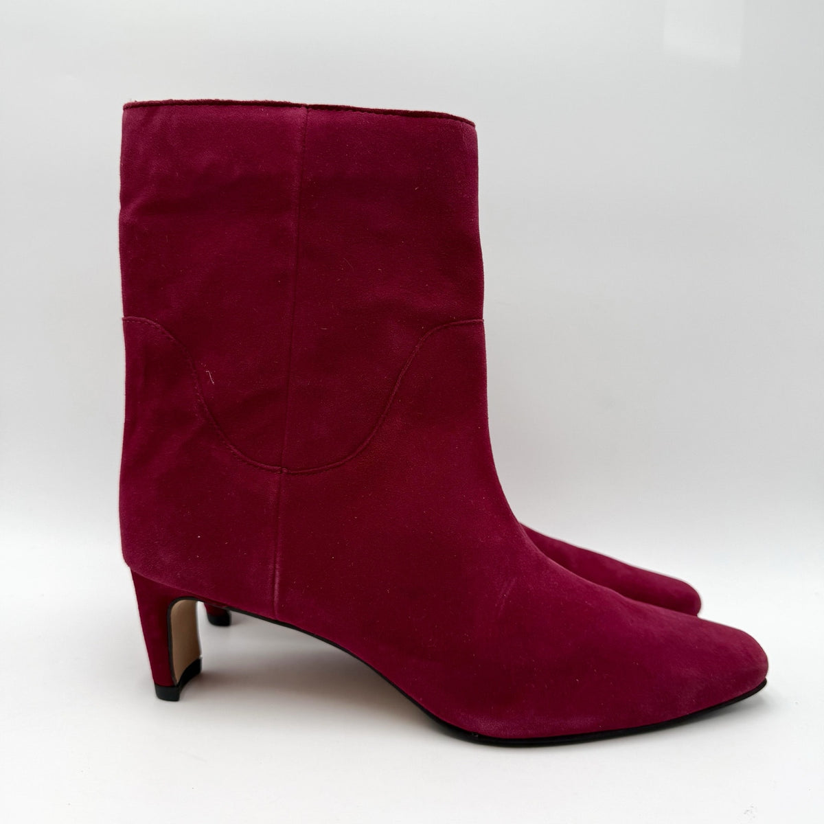 Vince Camuto Womens Amariah Ankle Booties Size 8 Red Chianti Suede NWOB