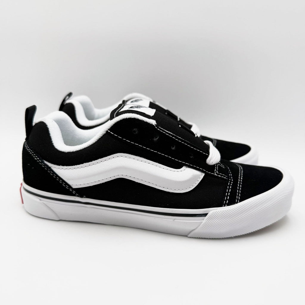 Vans Big Kids Knu Skool Casual Sneakers Youth Size 5 Black True White NIB