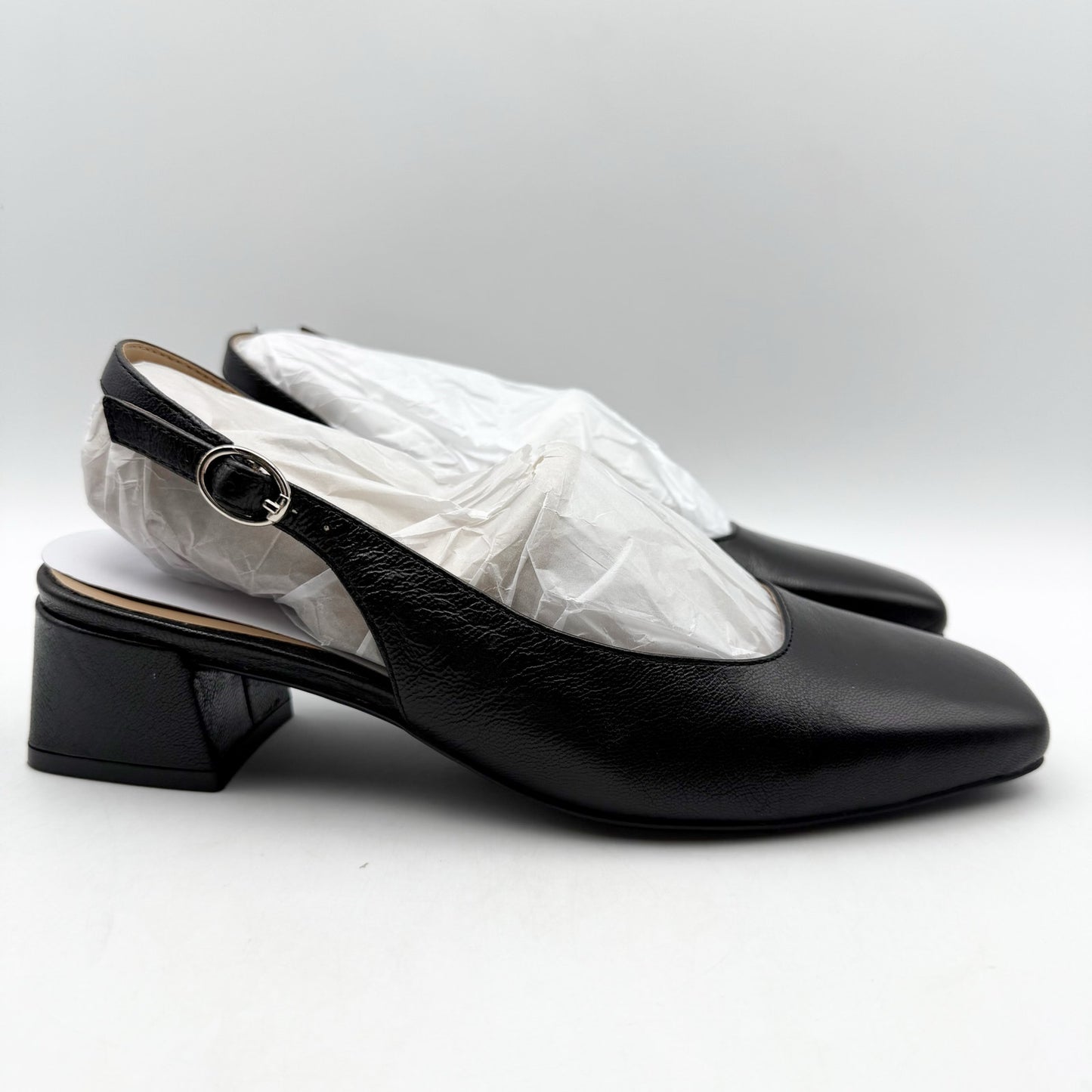 Naturalizer Womens Jayla Low Slingback Heels US 6.5 Wide Black Leather NIB