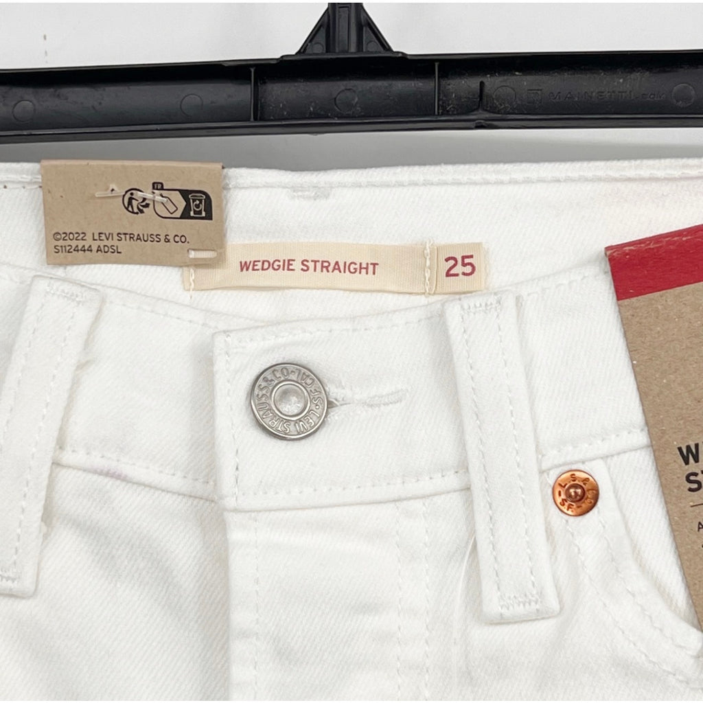 LEVI'S Women's Wedgie Straight Leg Jeans 25x28 Size 0 White NWT 34964-0184