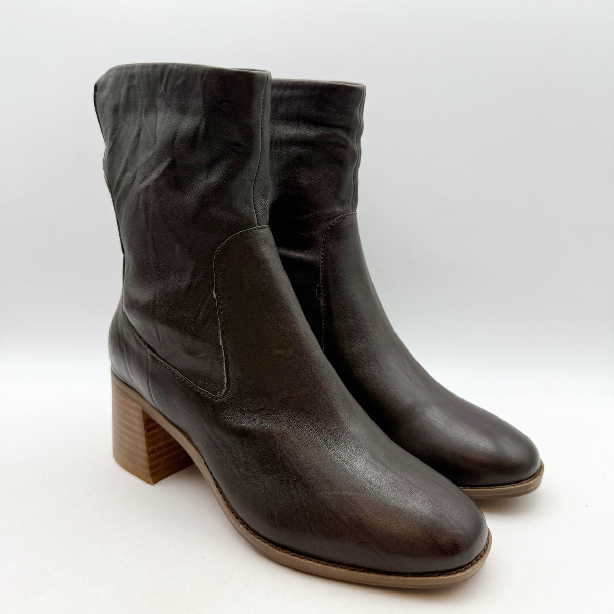 Kelsi Dagger Womens Brooklyn Island Boots Size 6.5 M Brown Vegan Leather NIB