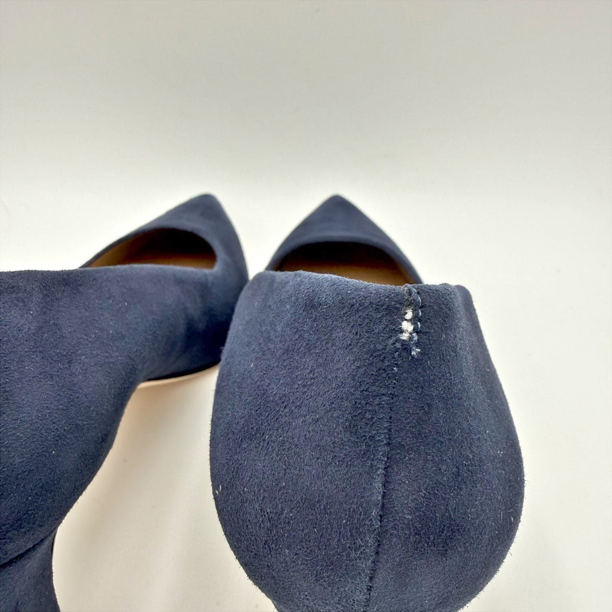 Bernardo Womens Giselle Pumps Size 9.5 M Dark Navy Blue Suede Heels NWOB