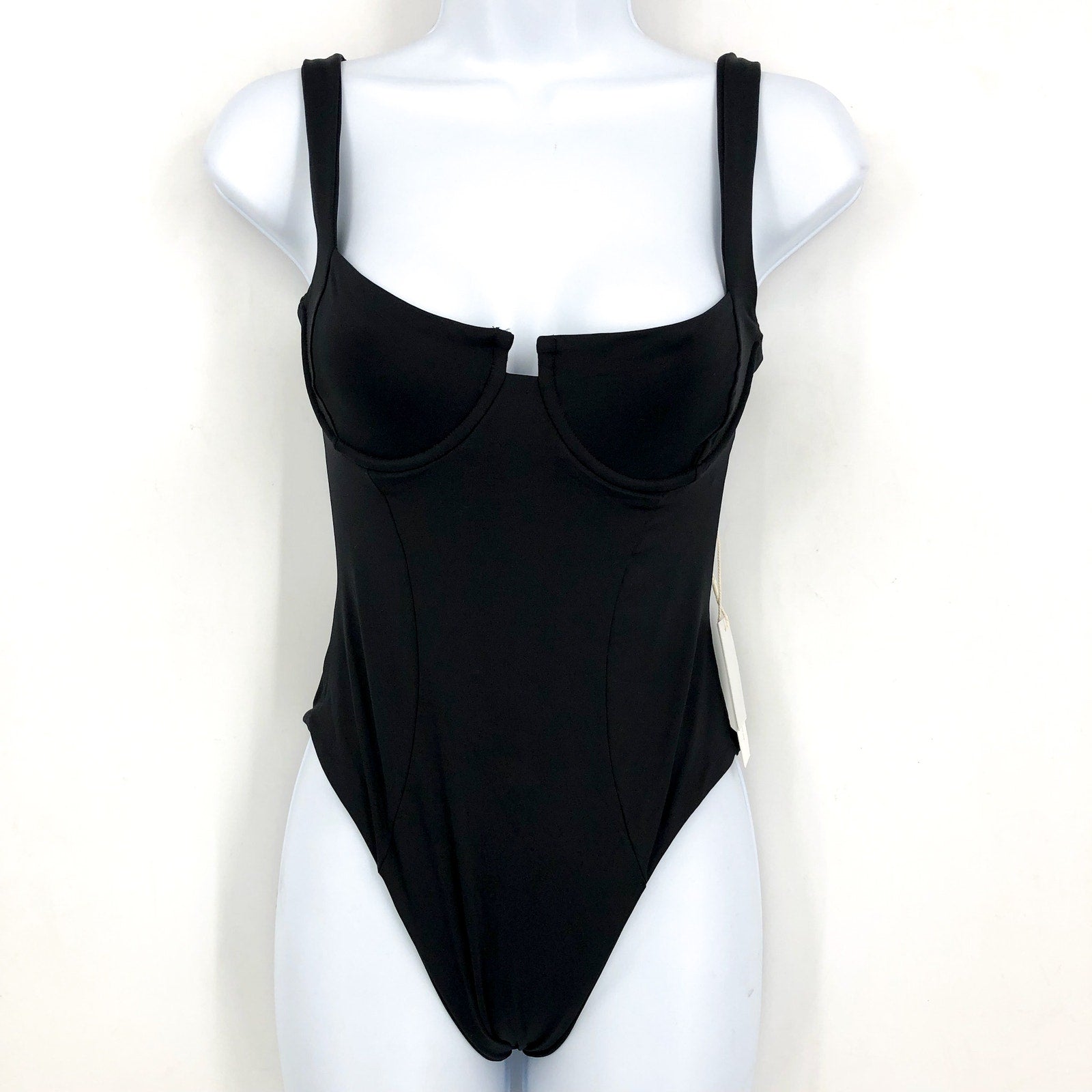 L*SPACE Women's Kendall Classic One Piece Swimsuit Large Black Open Back NWT