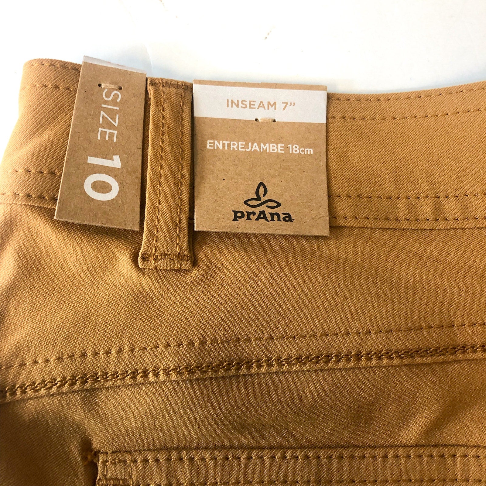 PRANA Women's Halle Shorts Size 10 Tan Earthbound 7" Inseam Standard Fit NWT