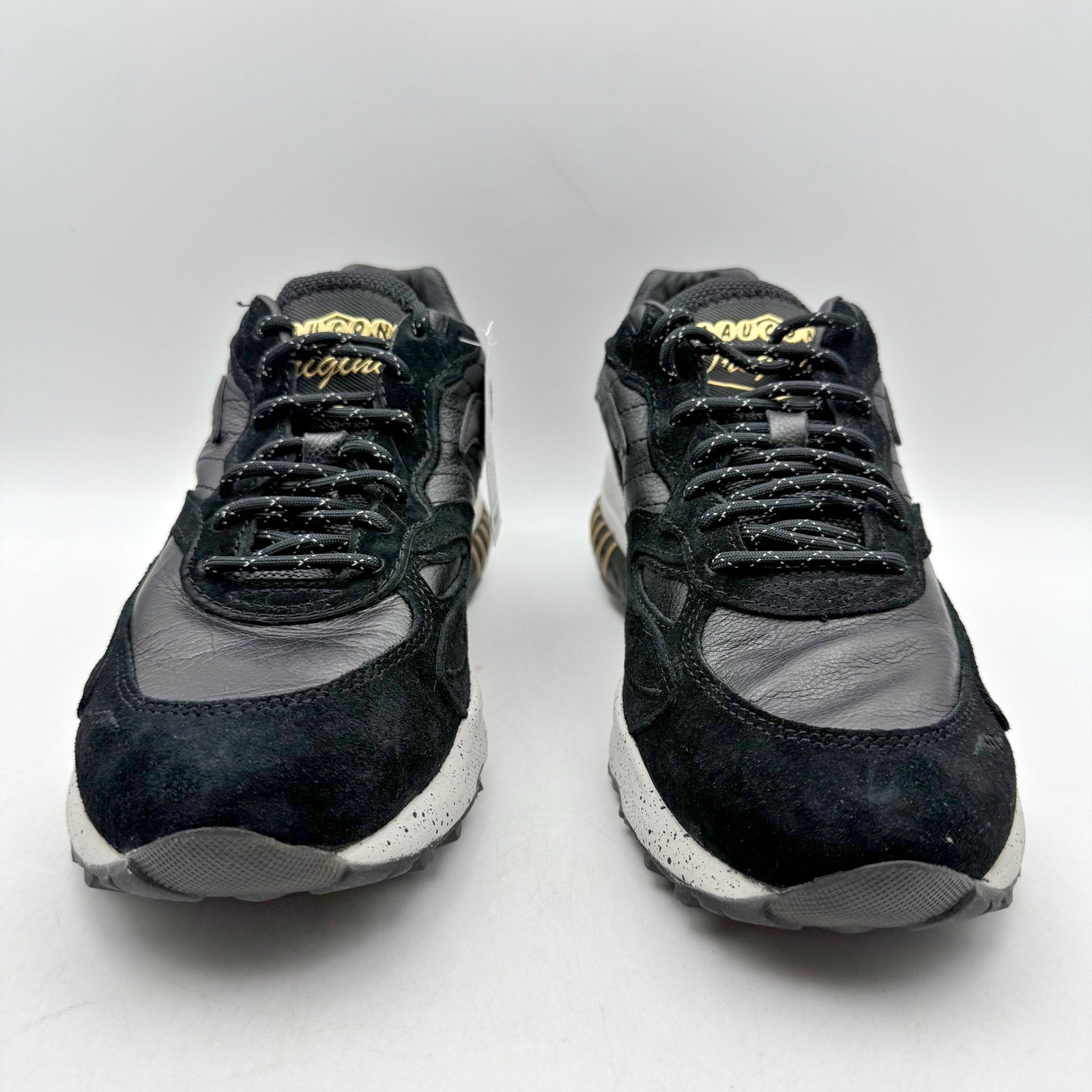 Saucony Mens 3D Grid Hurricane Sneakers US 8 EU 41 Black Suede Athletic NIB