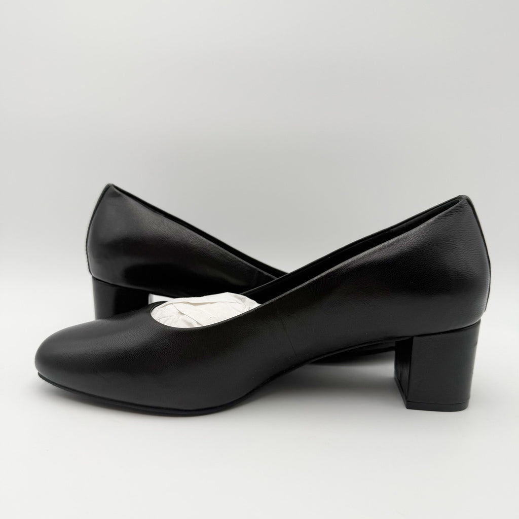 Trotters Womens Daria Pumps Size 9 WW Black Leather Heels NIB