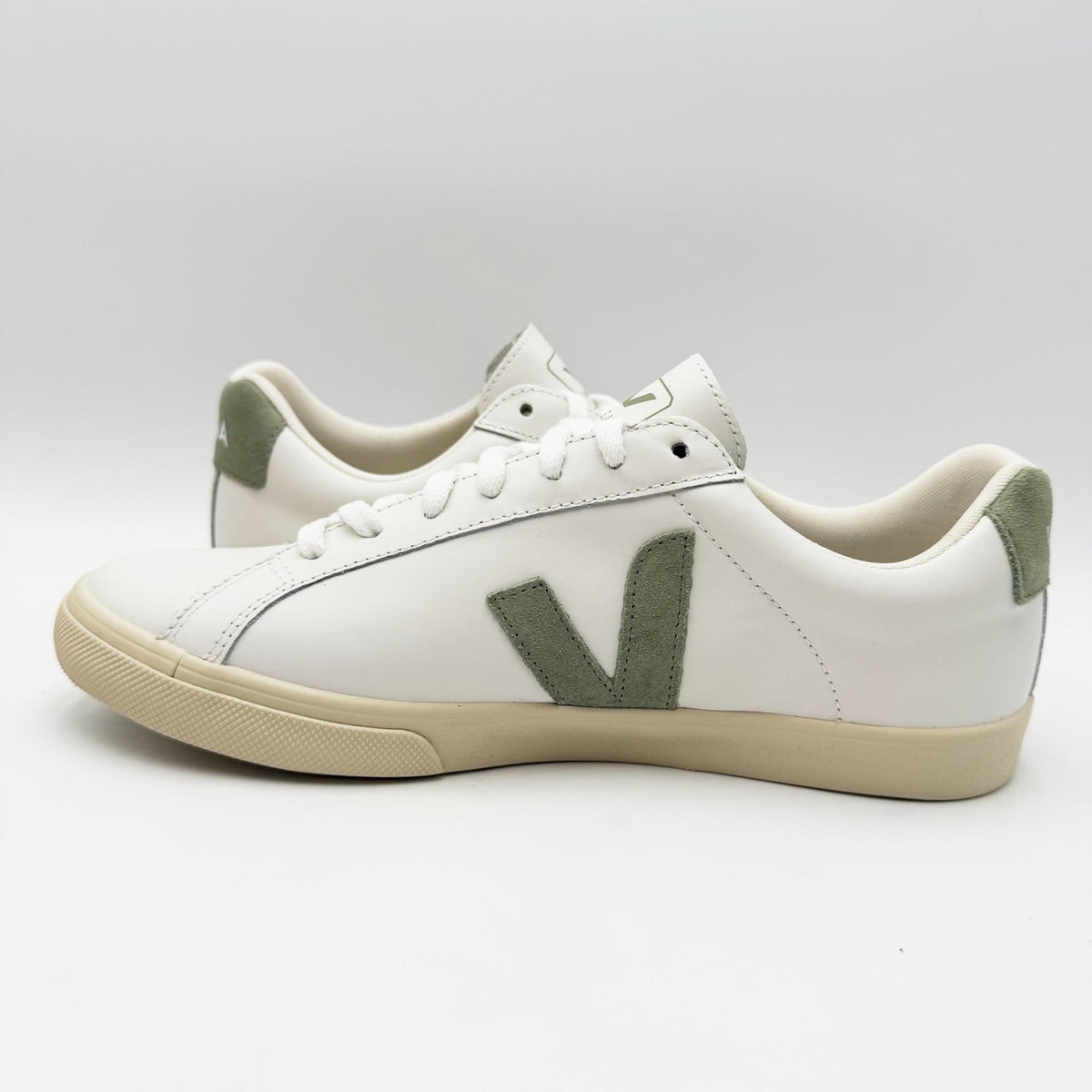 Veja Esplar Logo Casual Sneakers Womens 11 Mens 9 EU 42 White Green Leather NIB