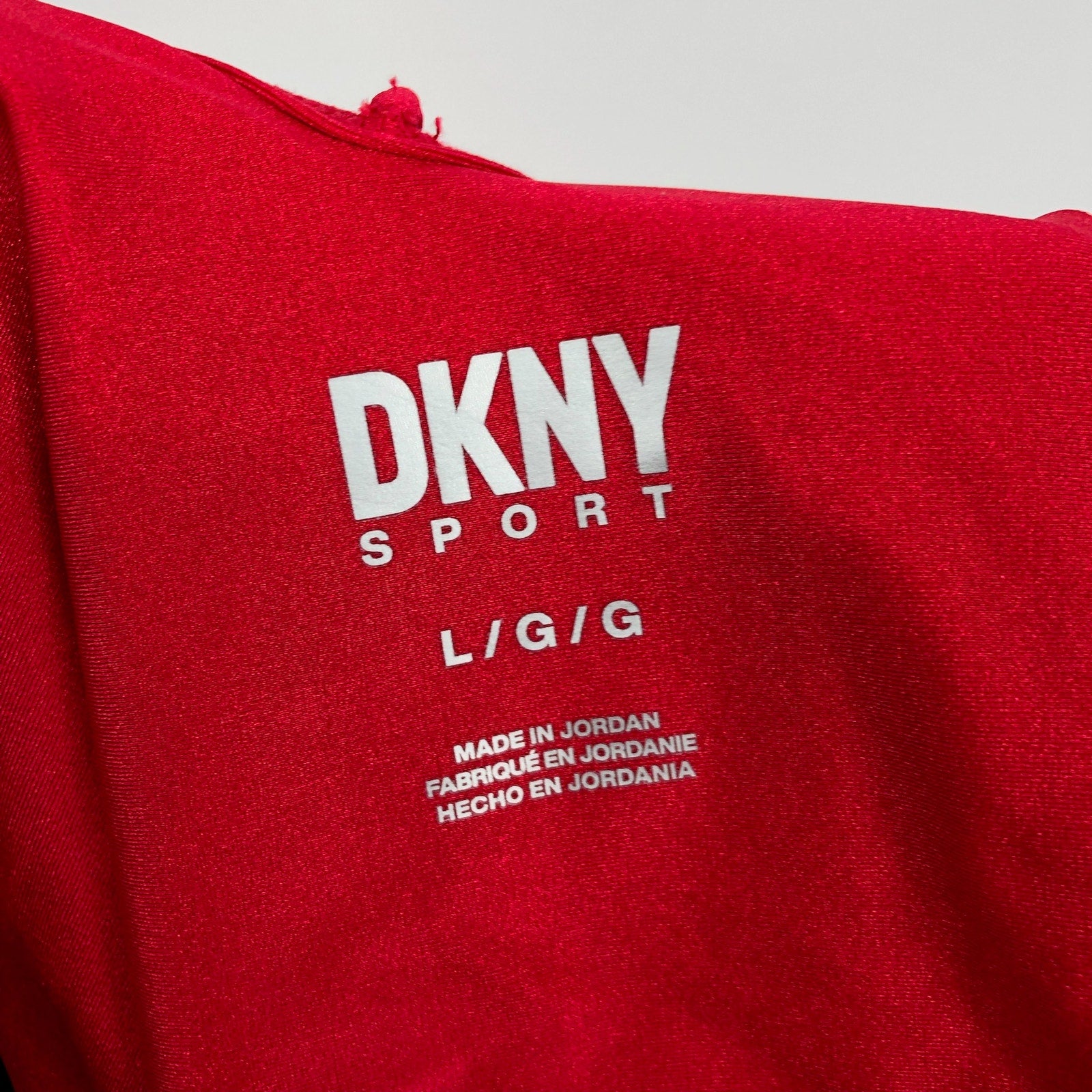DKNY Women's Cropped Tank Sports Bra Large Red Longline Yoga Activewear NWT