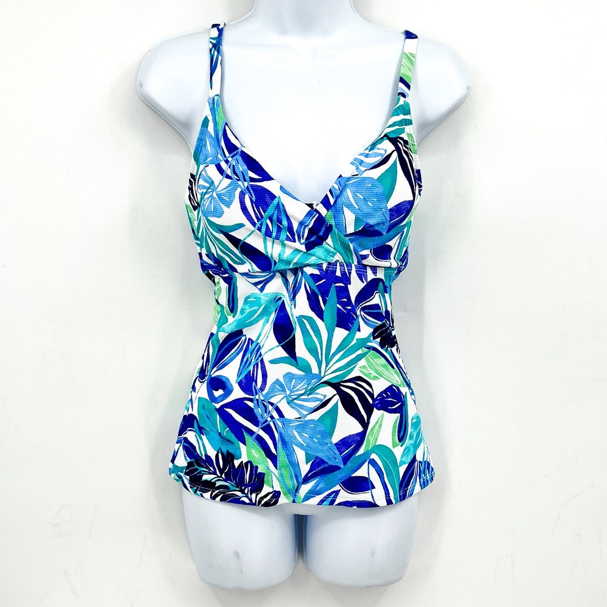 TOMMY BAHAMA Marina Underwire Tankini Medium Beach Glass Blue Island Cays NWT