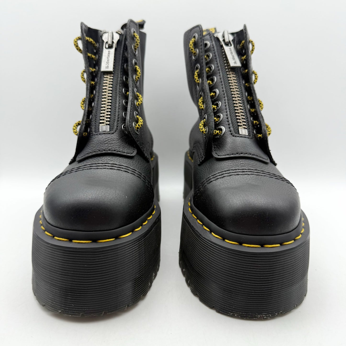 Dr. Martens Womens Sinclair Max Ankle Boots EU 37 US 6 Black Leather NWOB