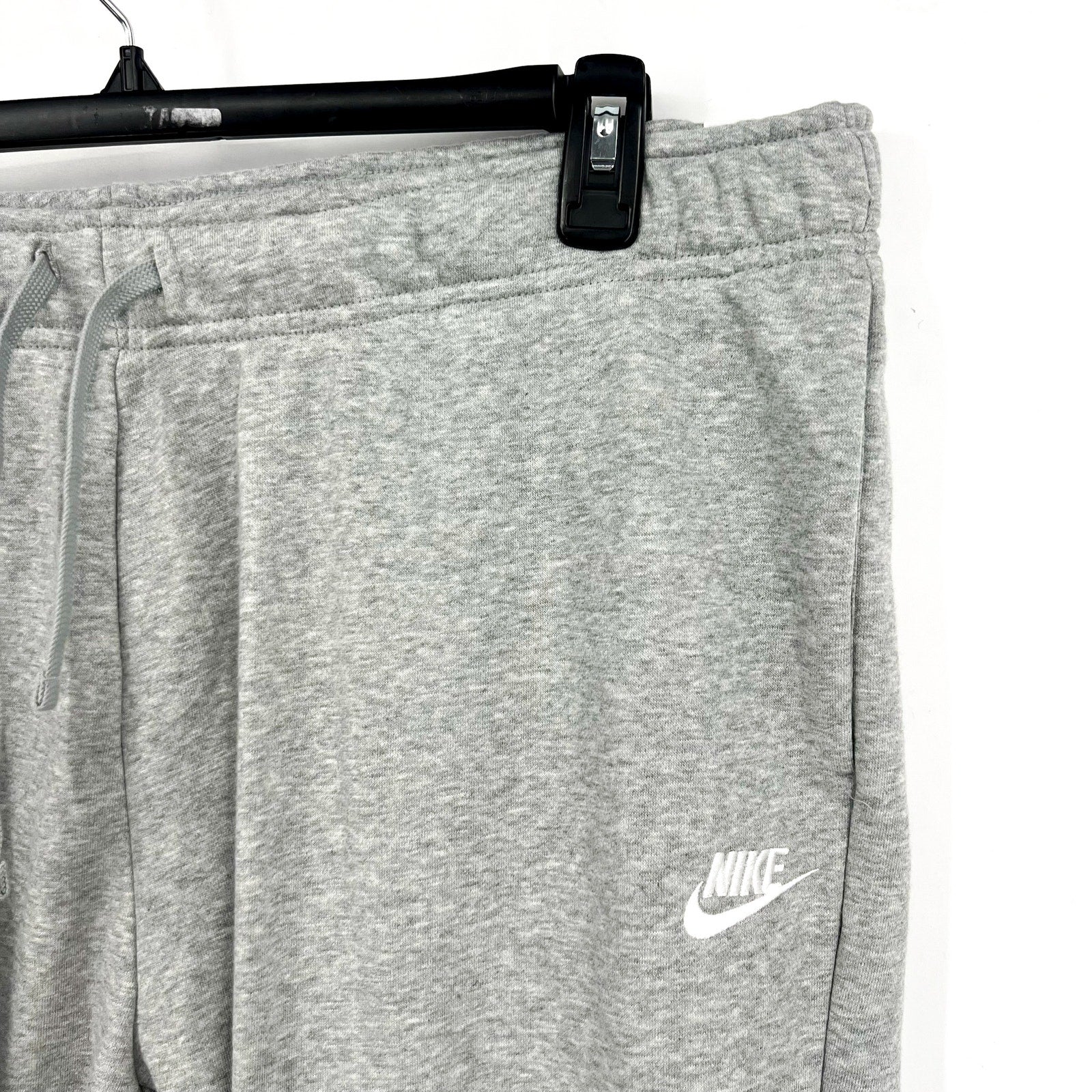 NIKE Womens Club Fleece Mid-Rise Jogger Pants 3X Grey White Sweatpants NWT