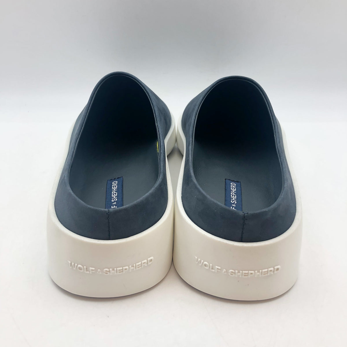 Wolf & Shepherd Womens 9 Cruise Mule Slip On Shoes Navy Blue Leather Mens 7 NIB