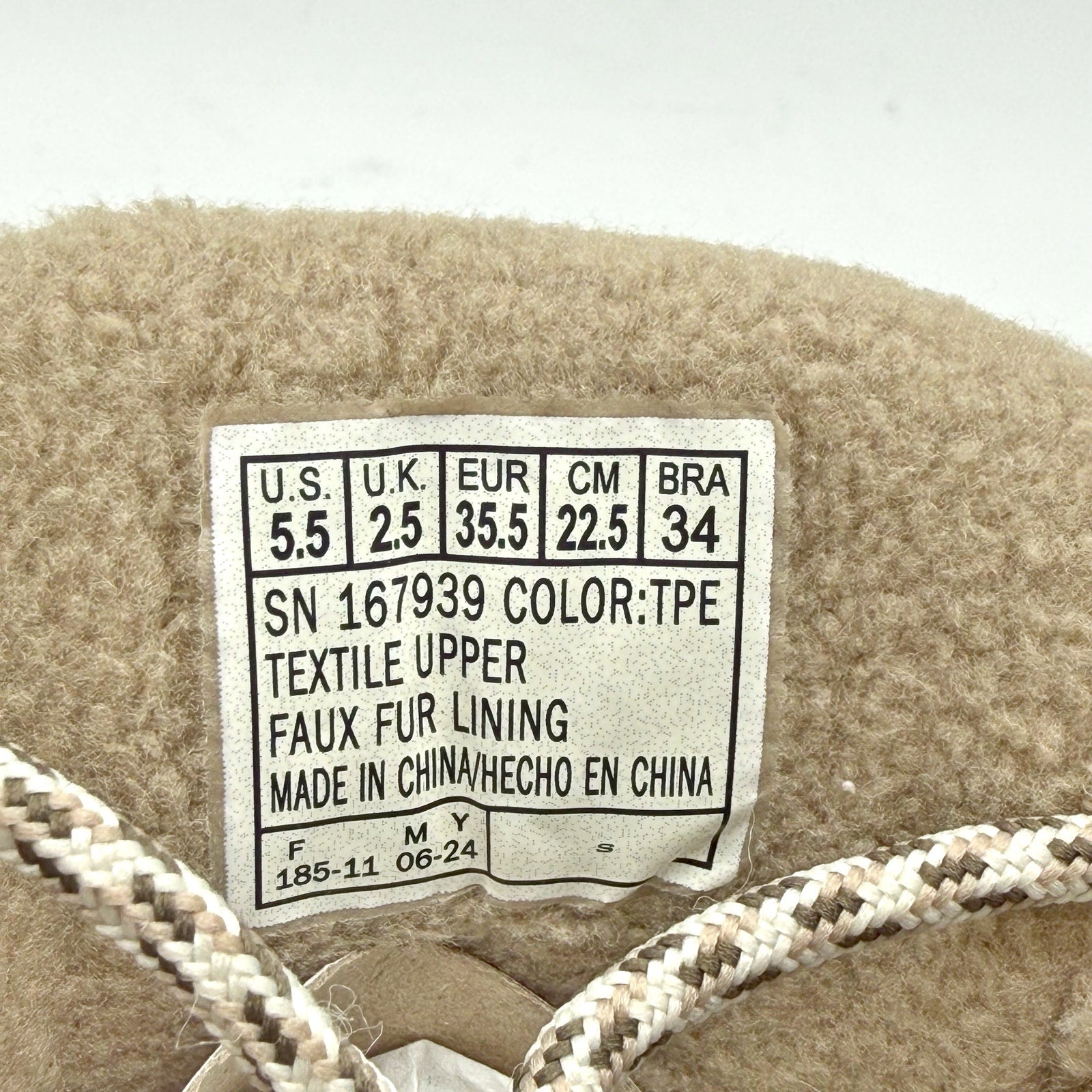 Skechers Womens Synergy Hiking Boot US 5.5 EU 35.5 Taupe Water Repellent NIB