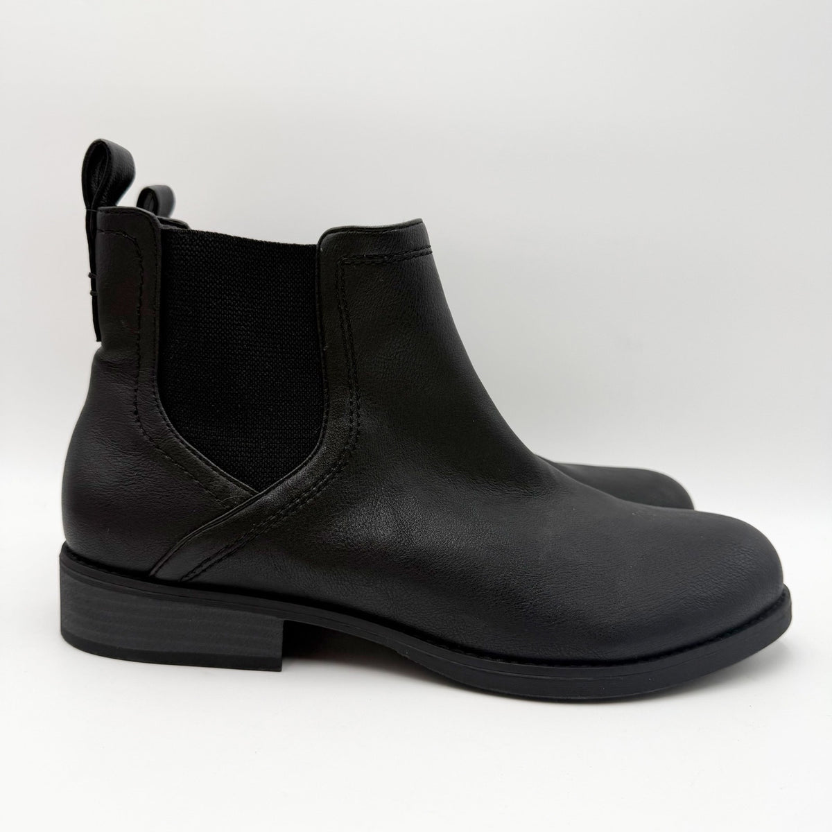 Crown Vintage Womens Flendi Chelsea Ankle Boots Size 11 WIDE Black NWOB