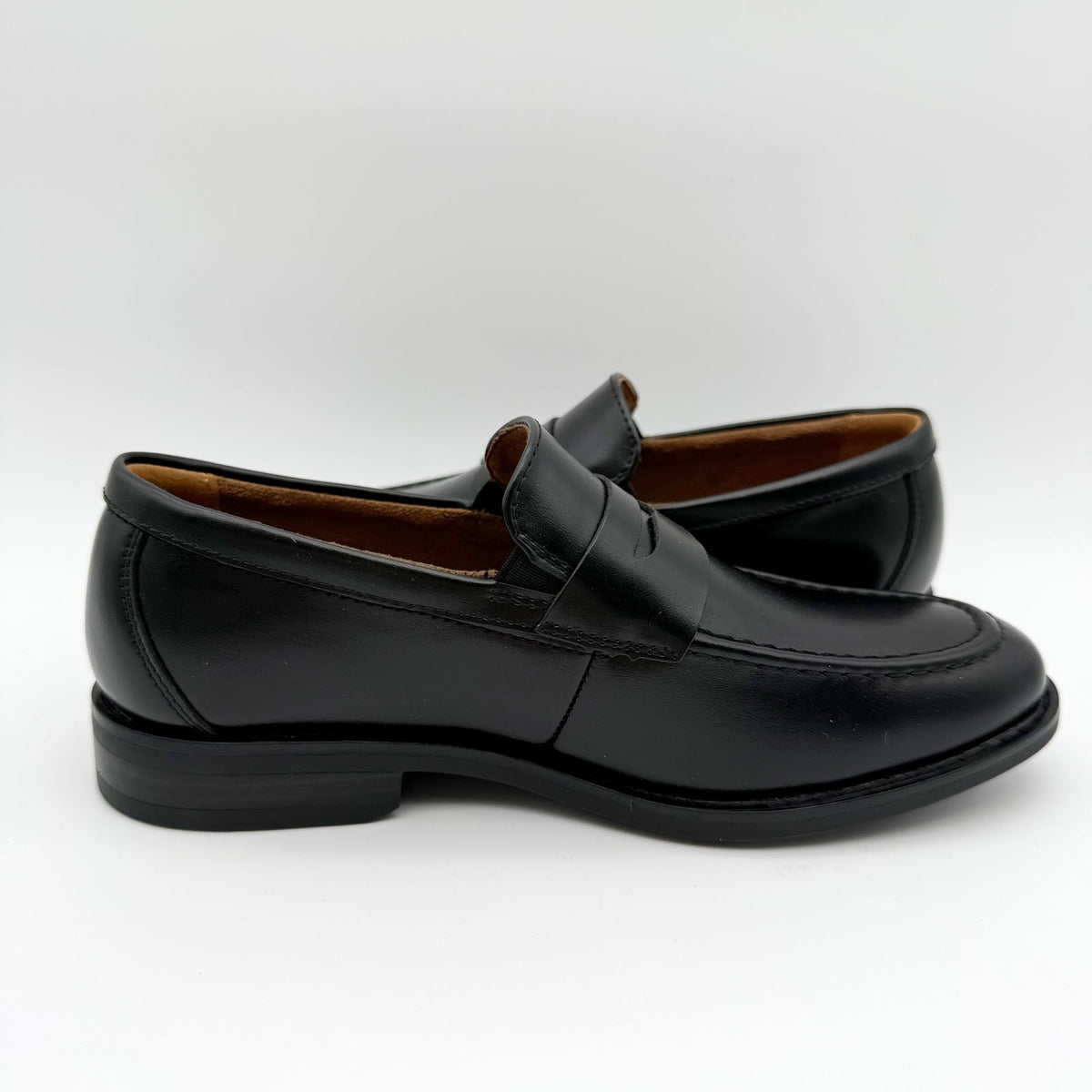 Florsheim Kids Boys Rucci Moc Toe Penny Loafers US 1.5 M Black Leather NIB