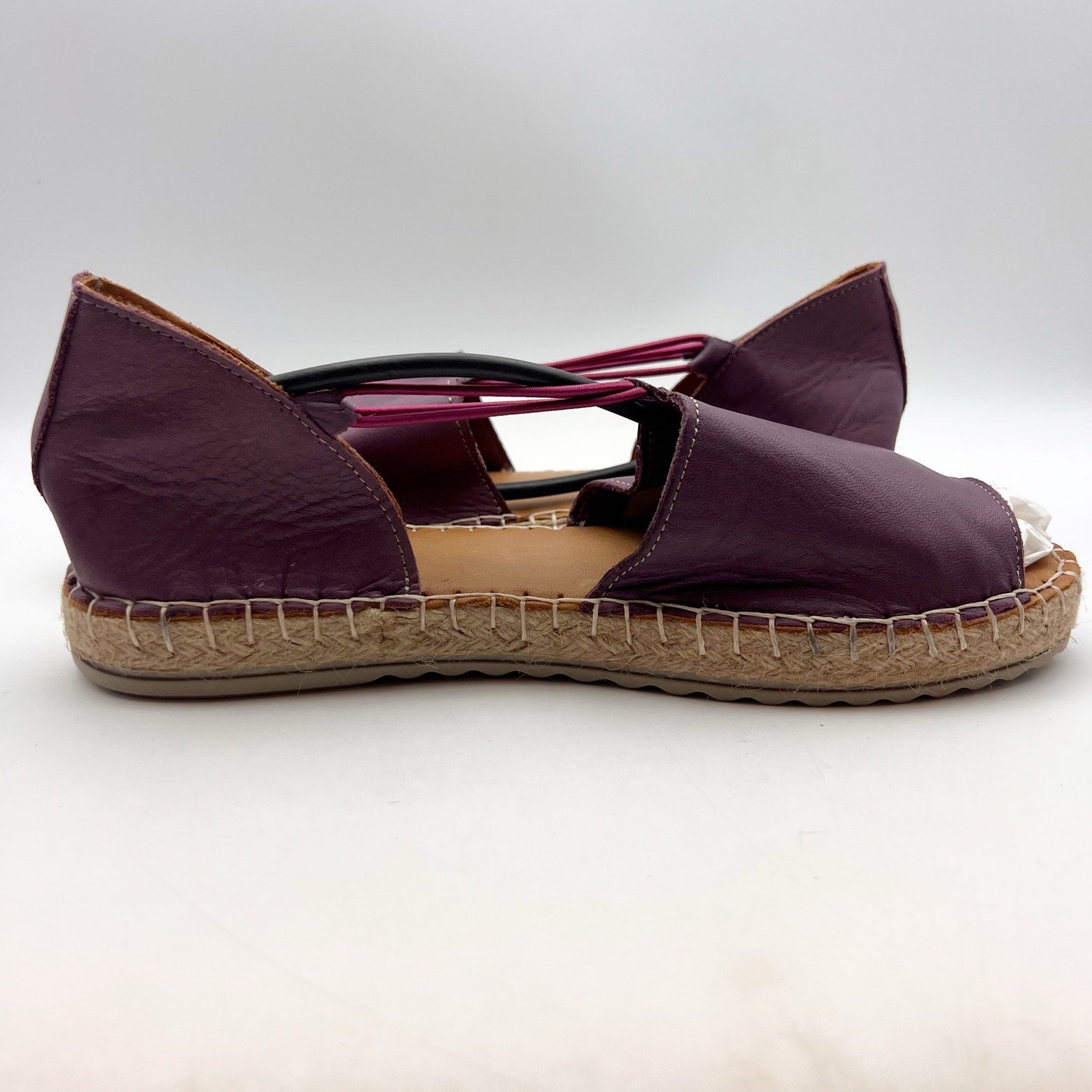 Coldwater Creek Womens Walk With Me Valencia Sandals US 8.5 Purple Leather NIB