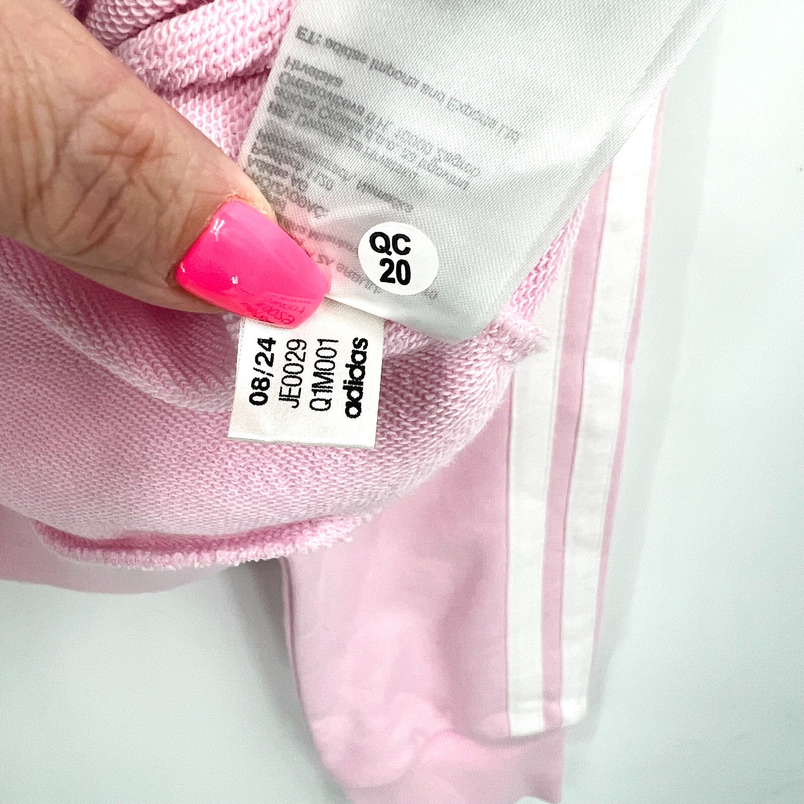 ADIDAS Womens Essentials 3 Stripes V-Neck Sweatshirt Small Pink White NWT
