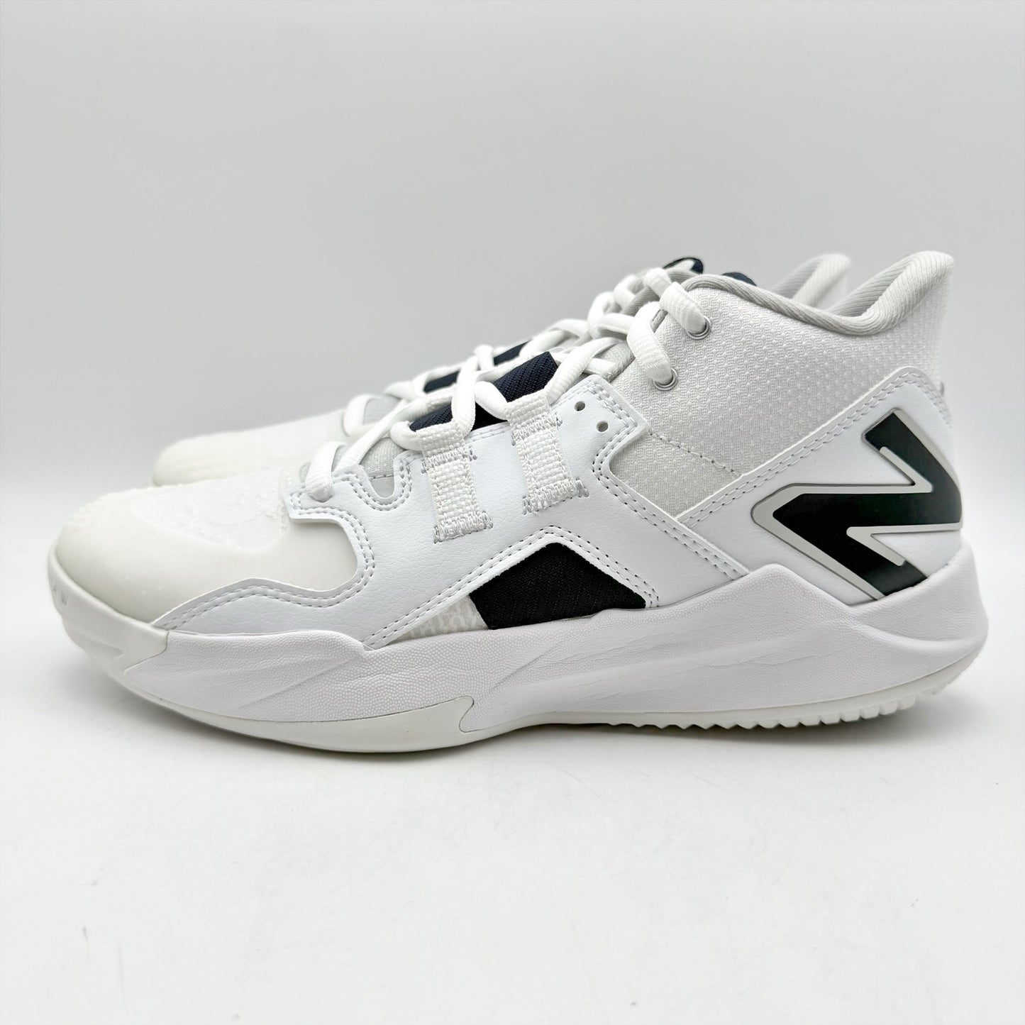 New Balance Mens Coco CG1 Tennis Hard Court Sneakers US 8 Wide White Blue NIB