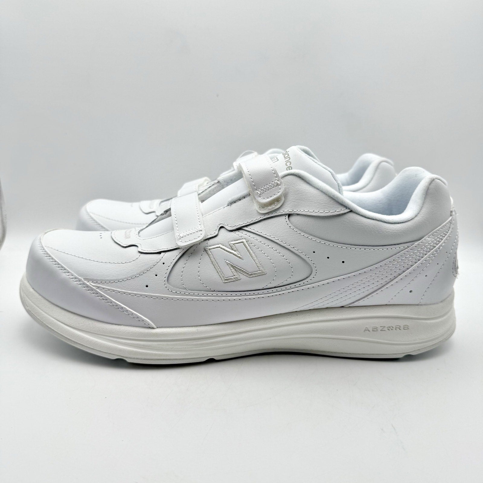 New Balance Mens 577 Sneakers US 14 White Leather Athletic Hook and Loop NIB