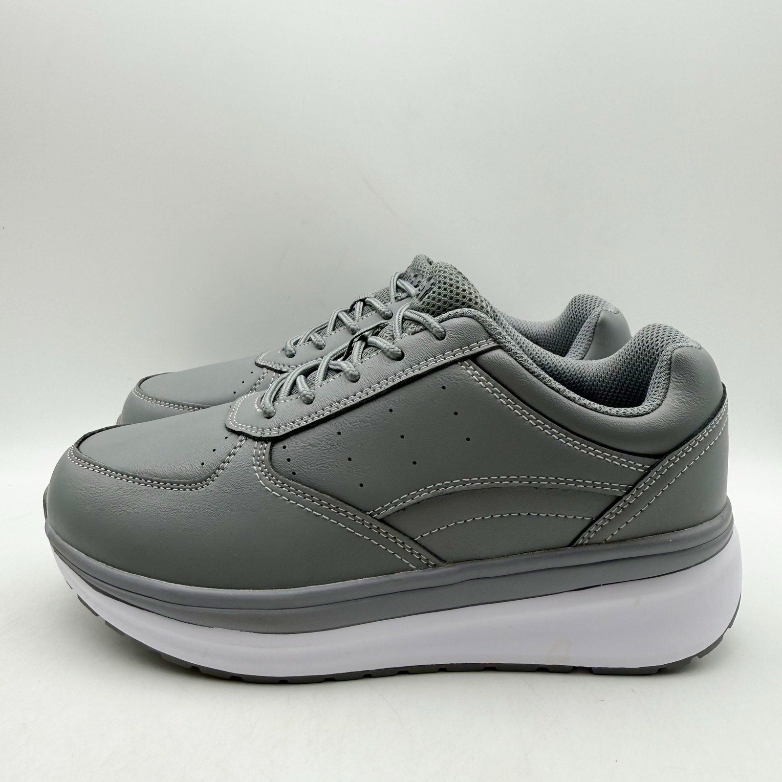 Propet Womens Ultima Sneakers US 6.5 Extra Wide Grey White Leather NIB