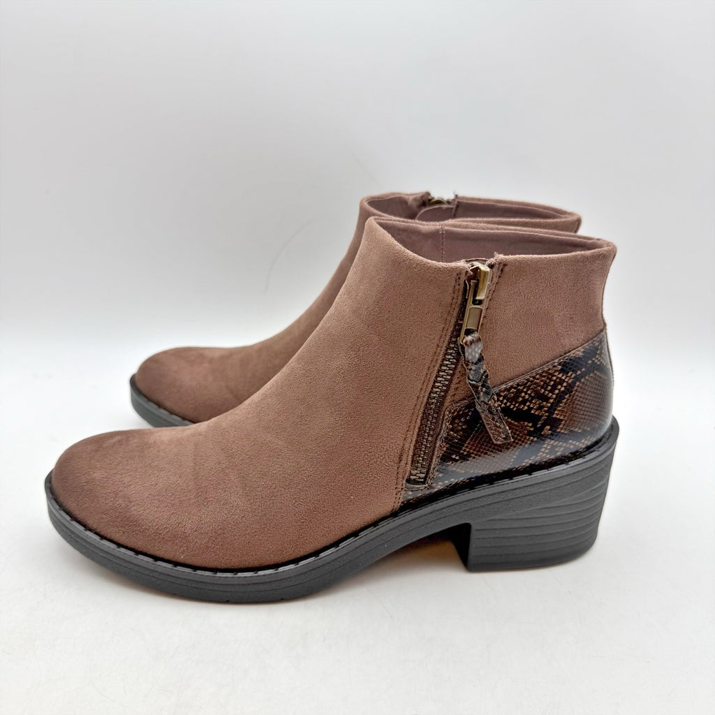 BZEES Womens Outgoing Ankle Booties Size 8 M EU 38.5 Brown Boots NIB