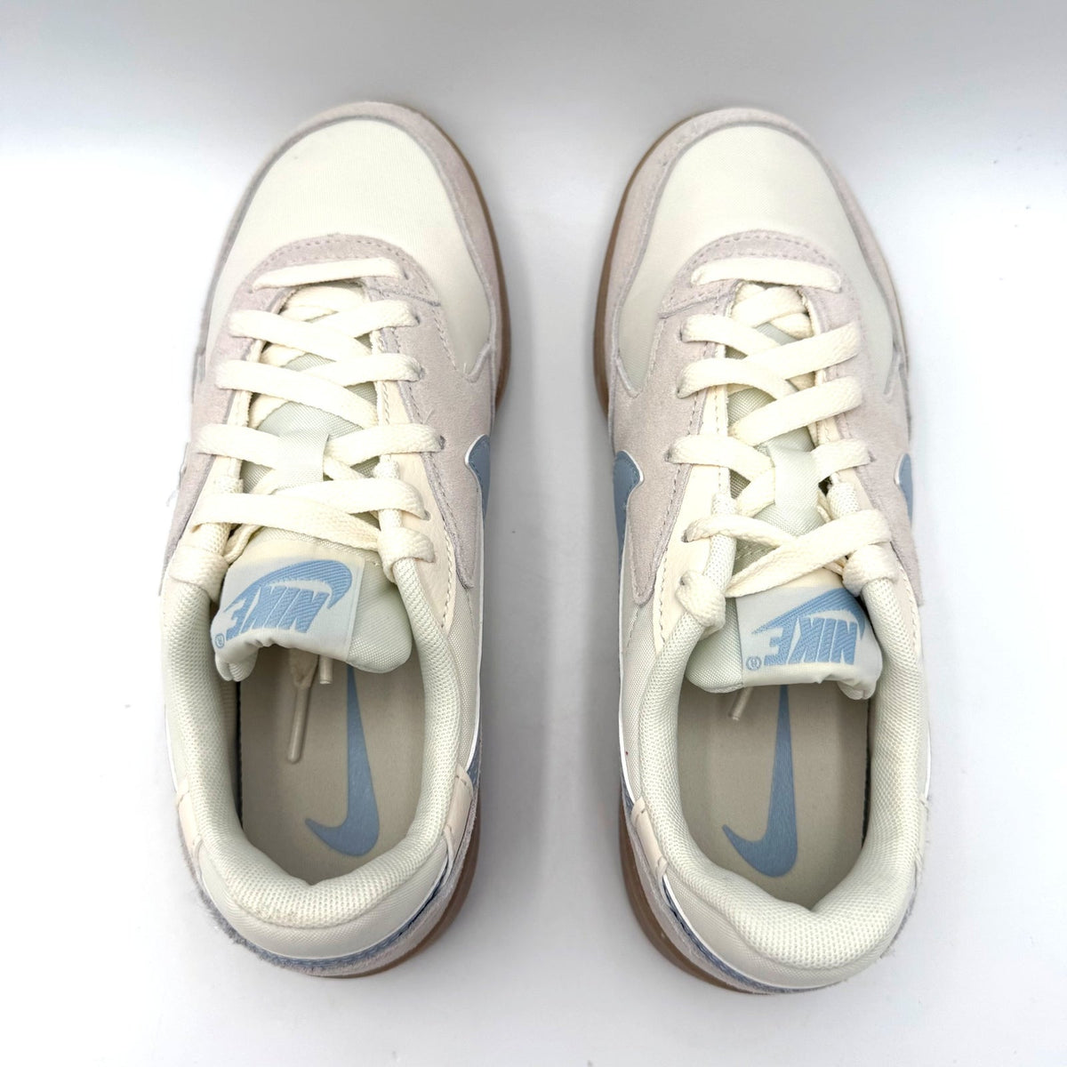 Nike Womens Terra Manta Suede Sneakers Size 6.5 Ivory Light Blue IM6484 NIB