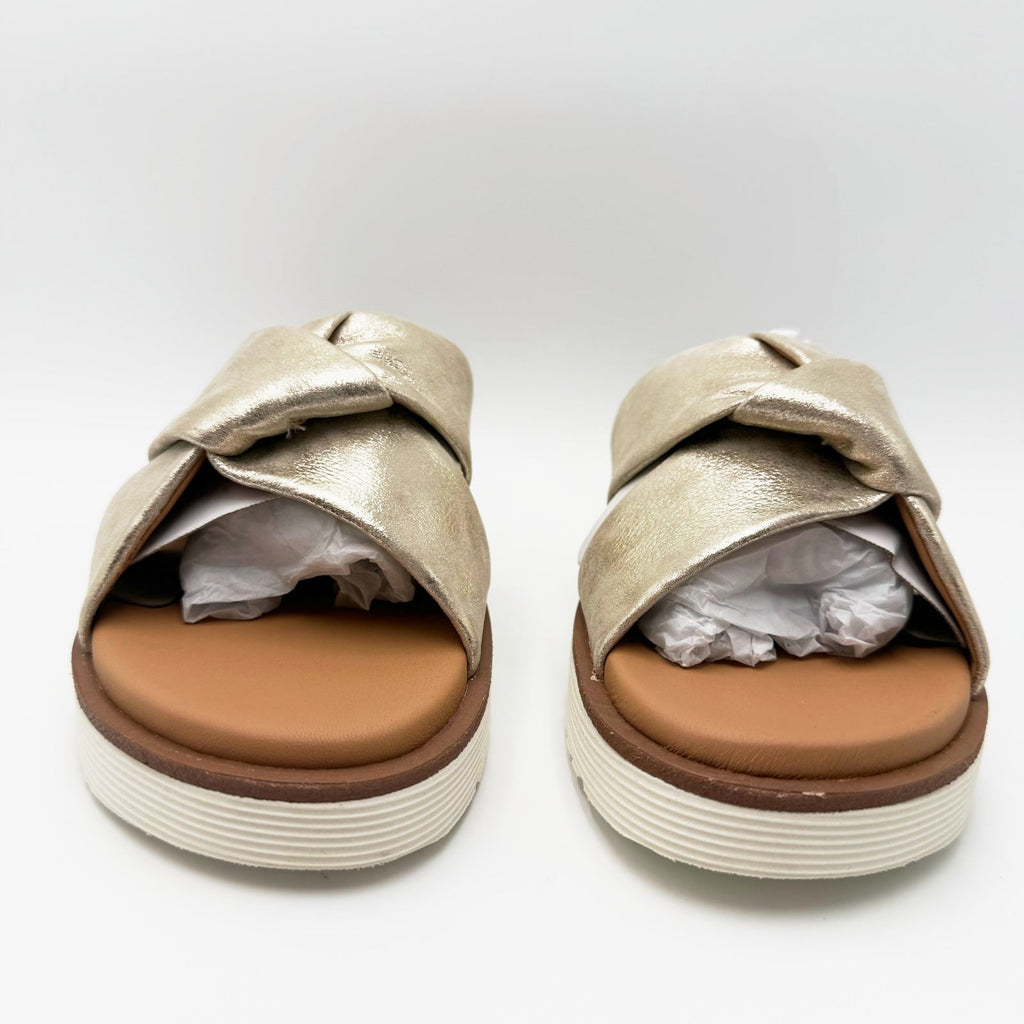 Johnston & Murphy Womens Mitzi Knotted Slide Sandals Size 9 Gold Champagne NIB