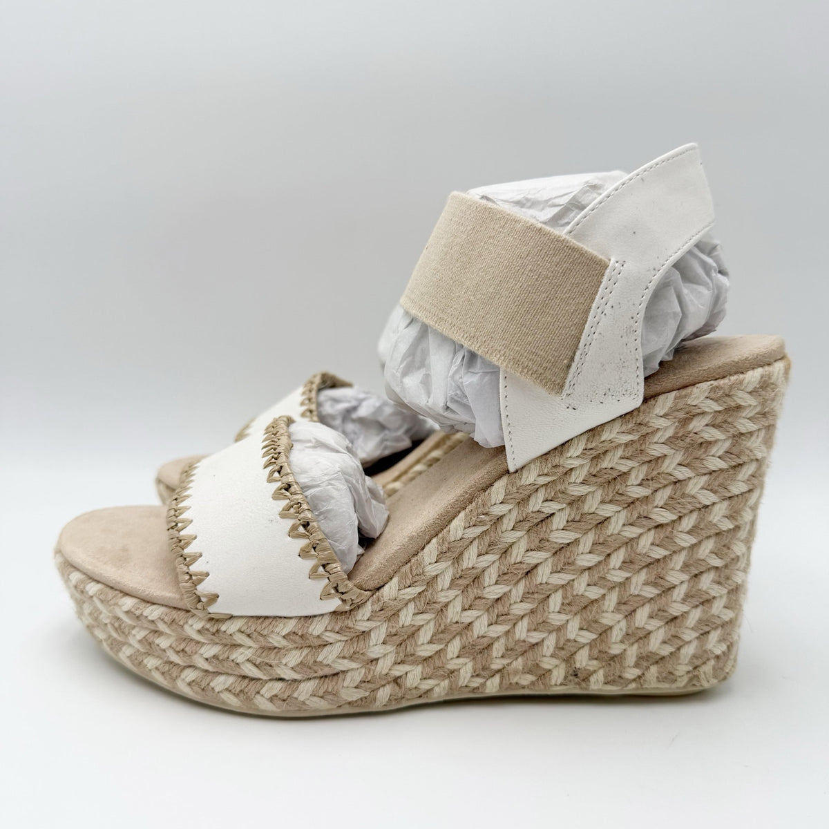 MIA Womens Gracce Espadrille Wedge Sandals Size 9 Beige White Vegan Leather NWOB