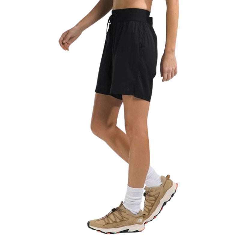 THE NORTH FACE Women's Aphrodite Motion Bermuda Shorts Large Black NWT