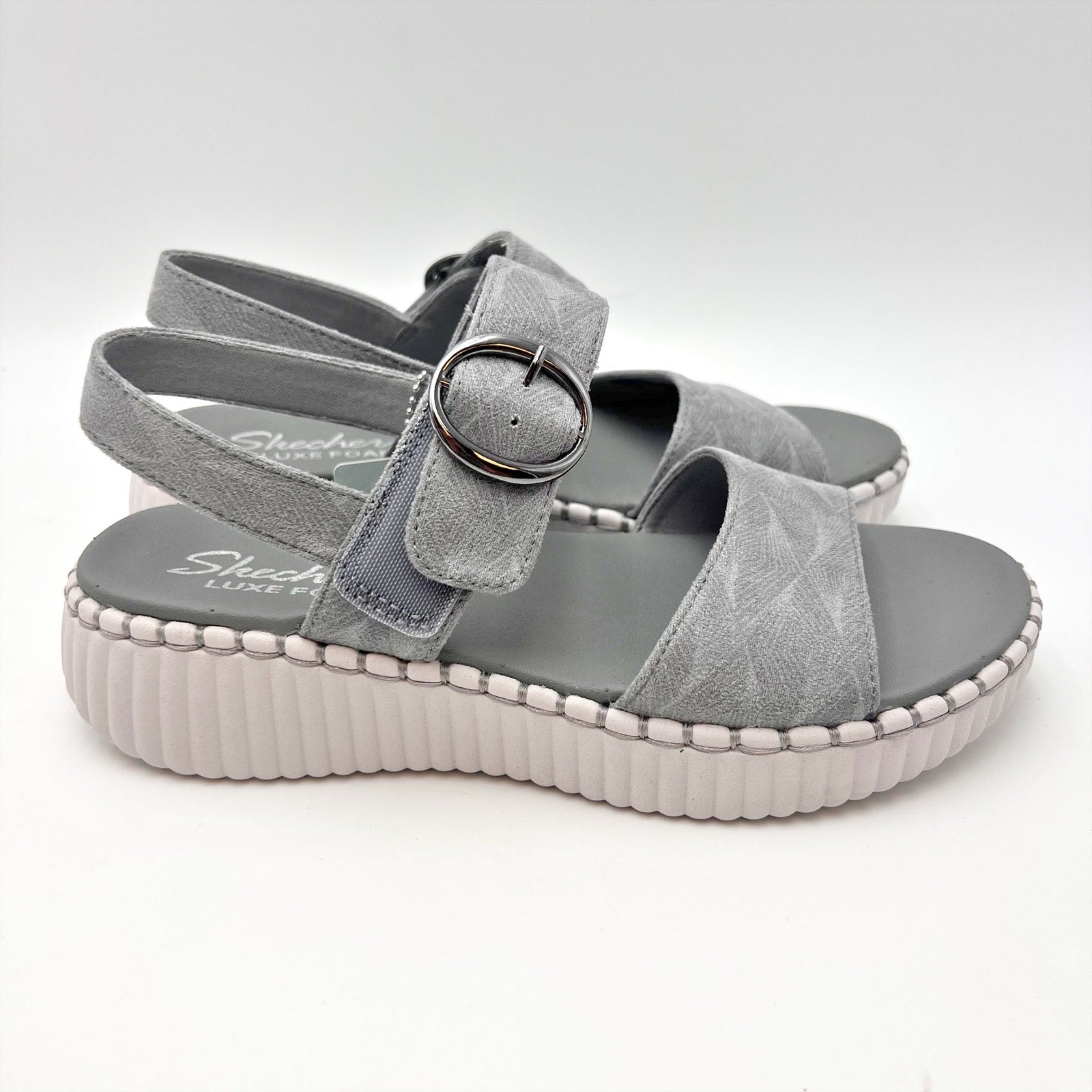 SKECHERS Womens Wilshire Boulevard Illusion of Love Sandals Size 9 Grey NIB