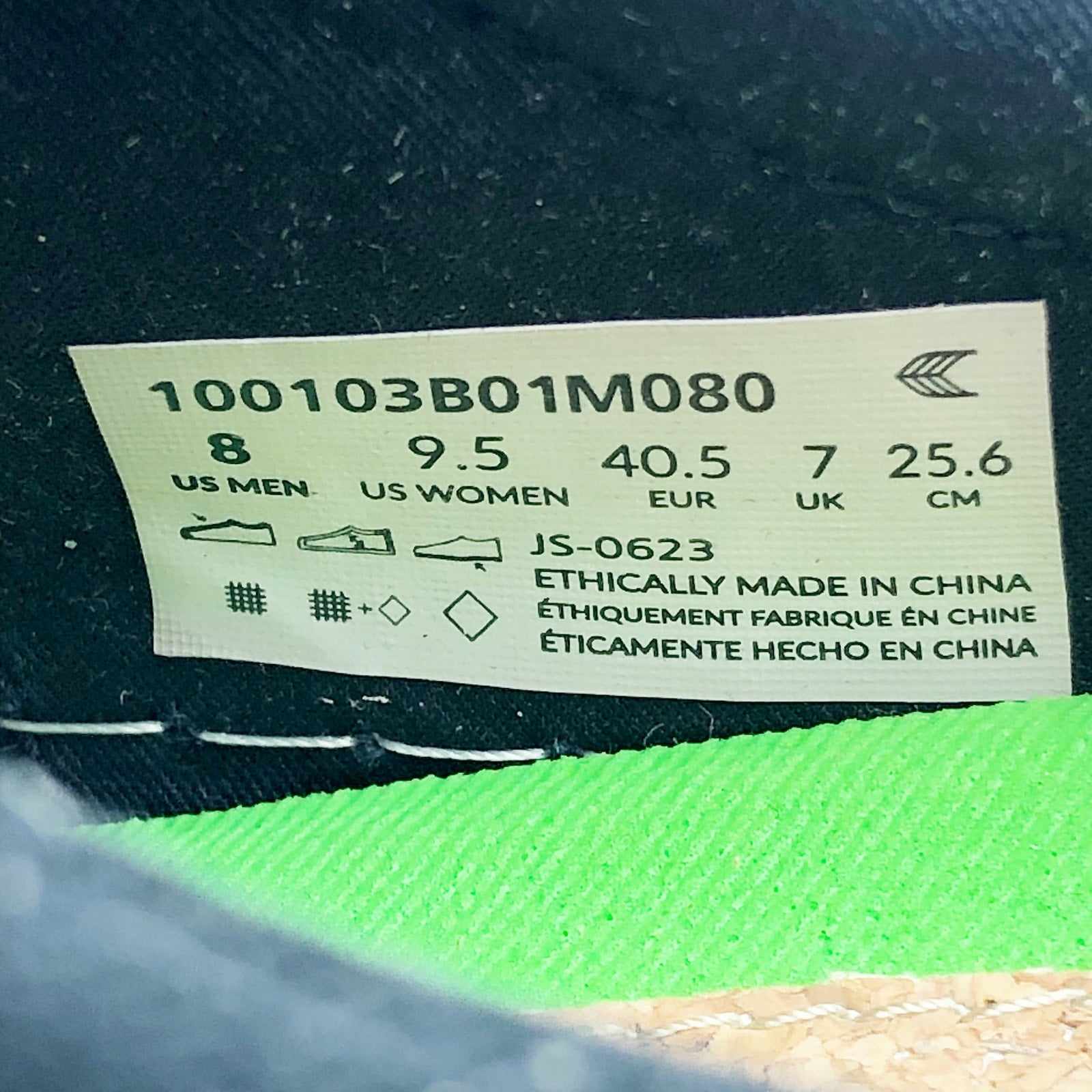 Cariuma OCA Low Top Sneakers Men's 8 Women's 9.5 Black Canvas Organic Cotton NIB