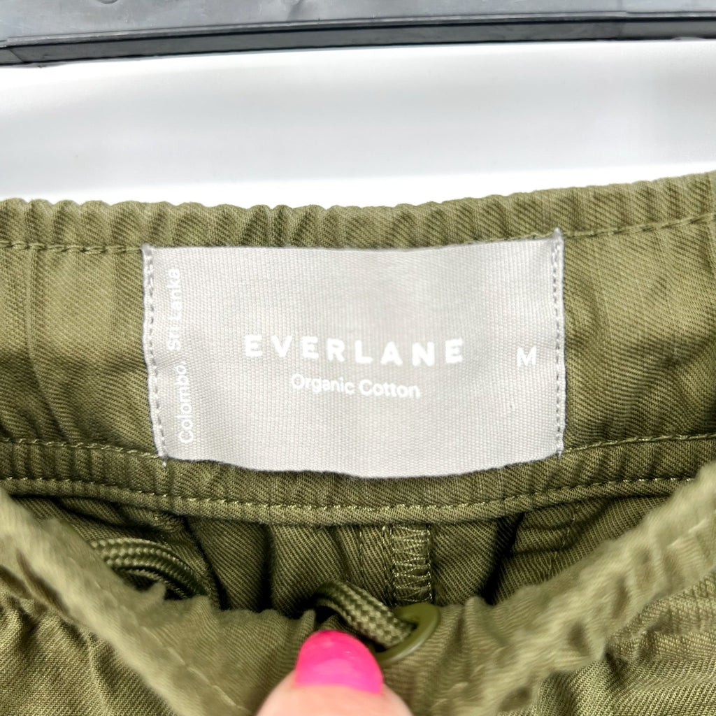 EVERLANE Mens Relaxed Cargo Joggers Medium Olive Green Organic Cotton Linen NWOT