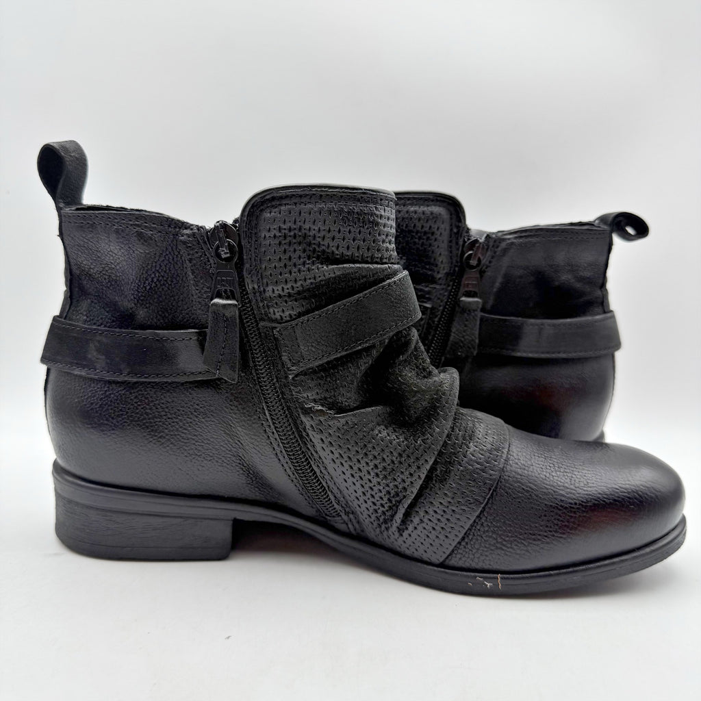 Miz Mooz Womens Suzy Ankle Bootie EU 39 US 8.5-9 Black Leather Boots NIB