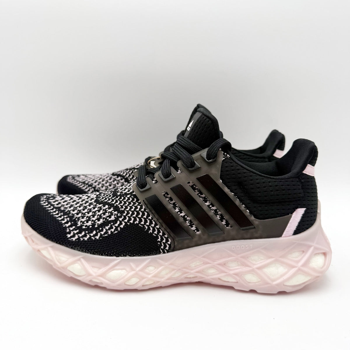 Adidas Kids Ultraboost DNA Web Athletic Shoes Size 5 Black Pink NWT