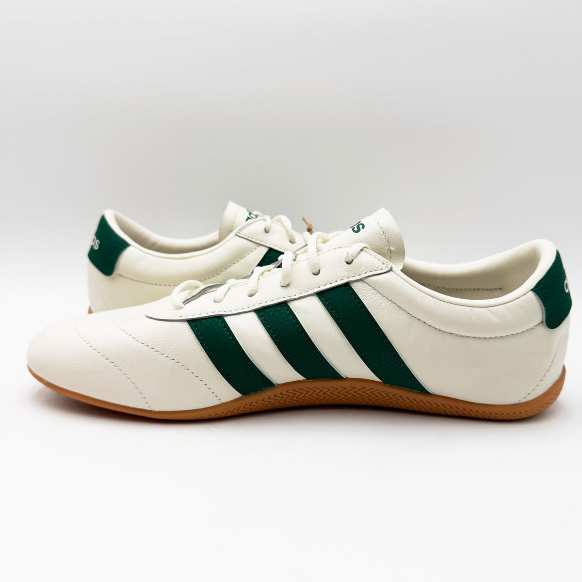 adidas Womens Grand Court Lo Casual Sneakers Size 11 EU 44 Off White Green NIB