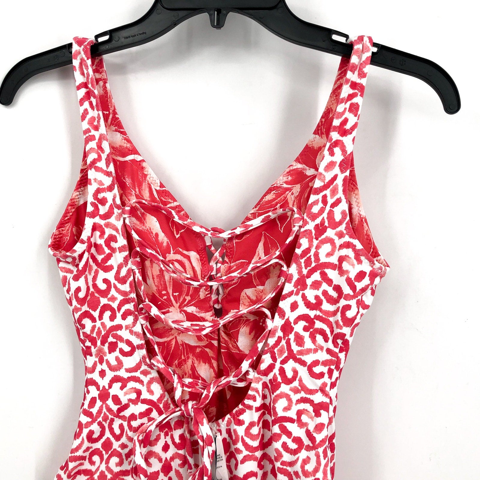 TOMMY BAHAMA Scrolls Reversible One-Piece Swimsuit Size 4 Pink Lace Back NWOT