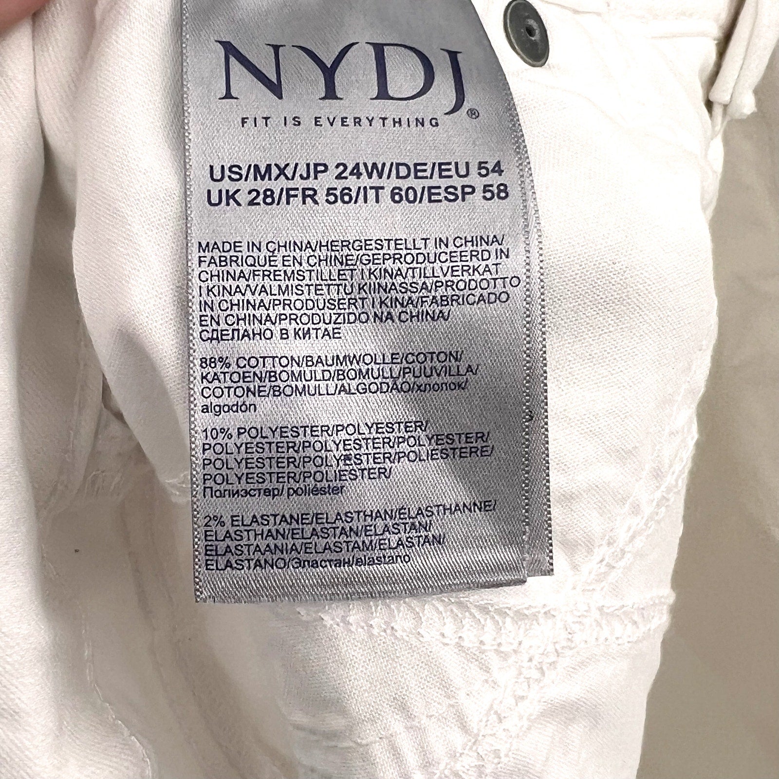 NYDJ Womens Ella Denim Shorts Size 24W Optic White 8" Inseam NWT