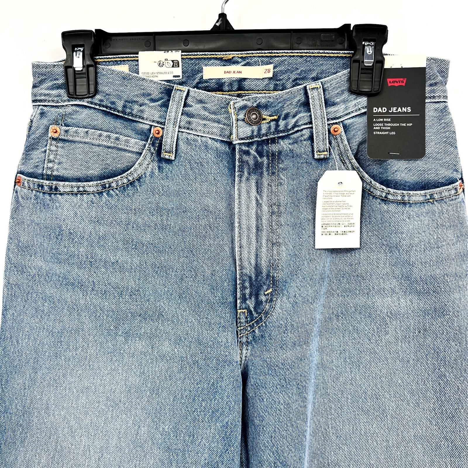 LEVI'S Womens Dad Straight Jeans 28x30 Size 6 Far And Wide Light 79770-0019 NWT