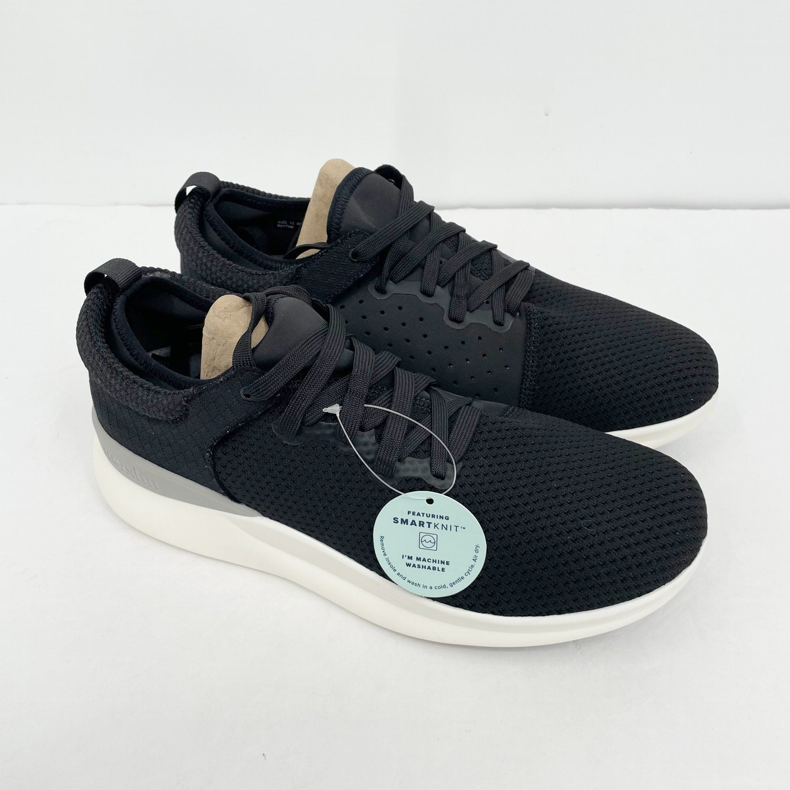 Moshn Womens Rhythm Sneakers US 10 Wide EU 40-41 Black White Athletic Shoes NIB