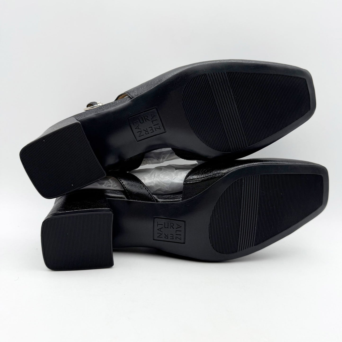 Naturalizer Womens Jayla Low Slingback Heels US 6.5 Wide Black Leather NIB