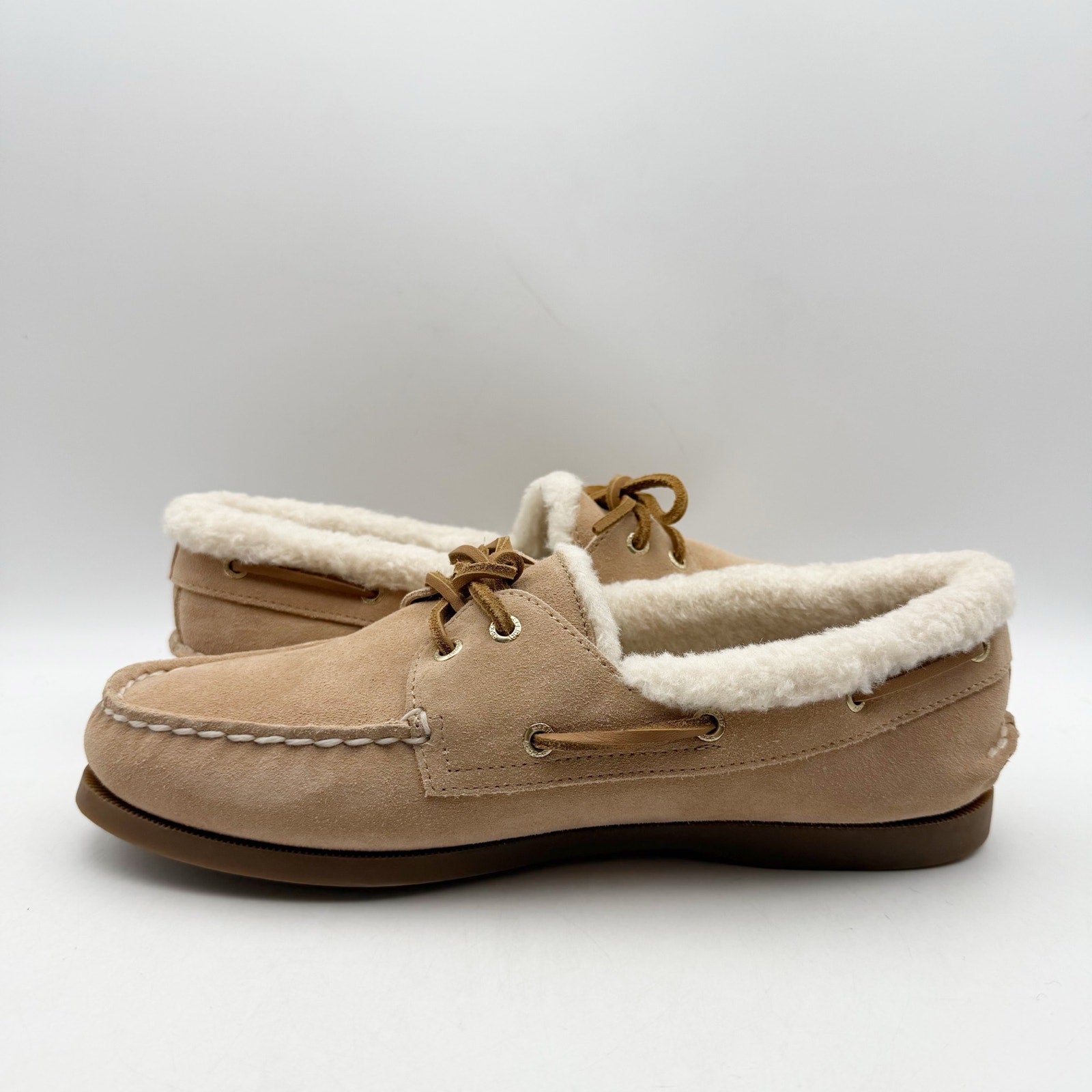 Sperry Womens Authentic Original 2 Eye Boat Shoes Size 7 EU 37.5 Tan Suede NIB