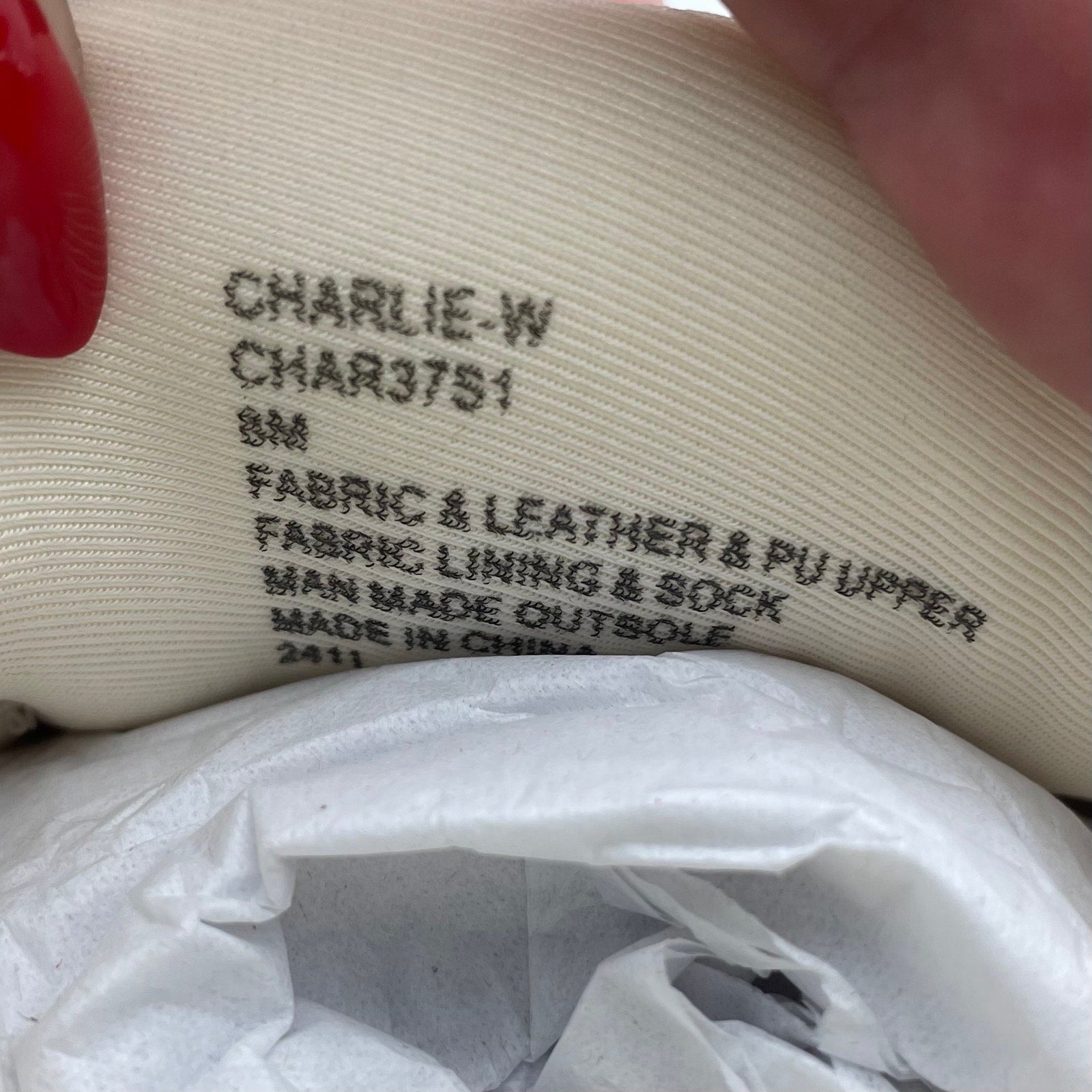 Steve Madden Womens Charlie Casual Sneakers US 8 M Beige Cream Tan Lace-Up NIB