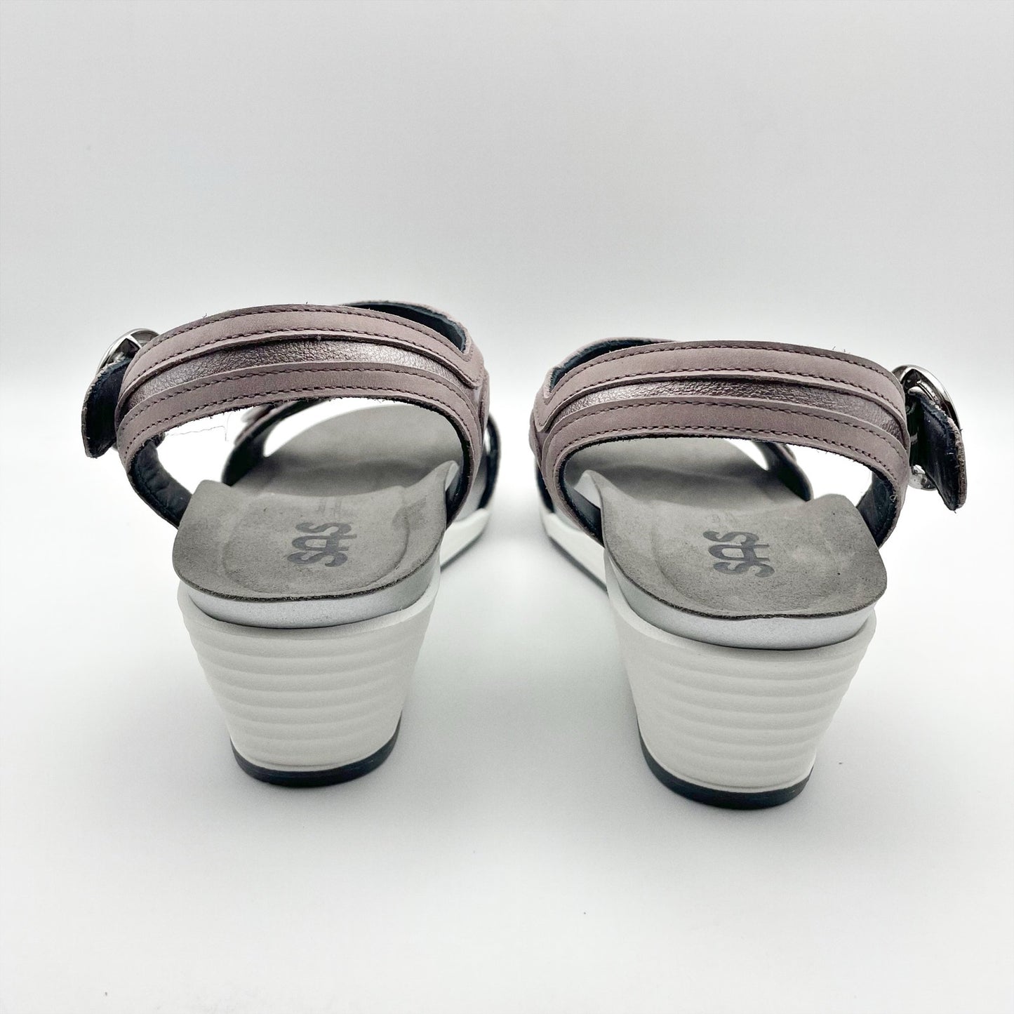 SAS Womens Seight Wedge Sandal US 8.5WW Purple Silver Leather NIB