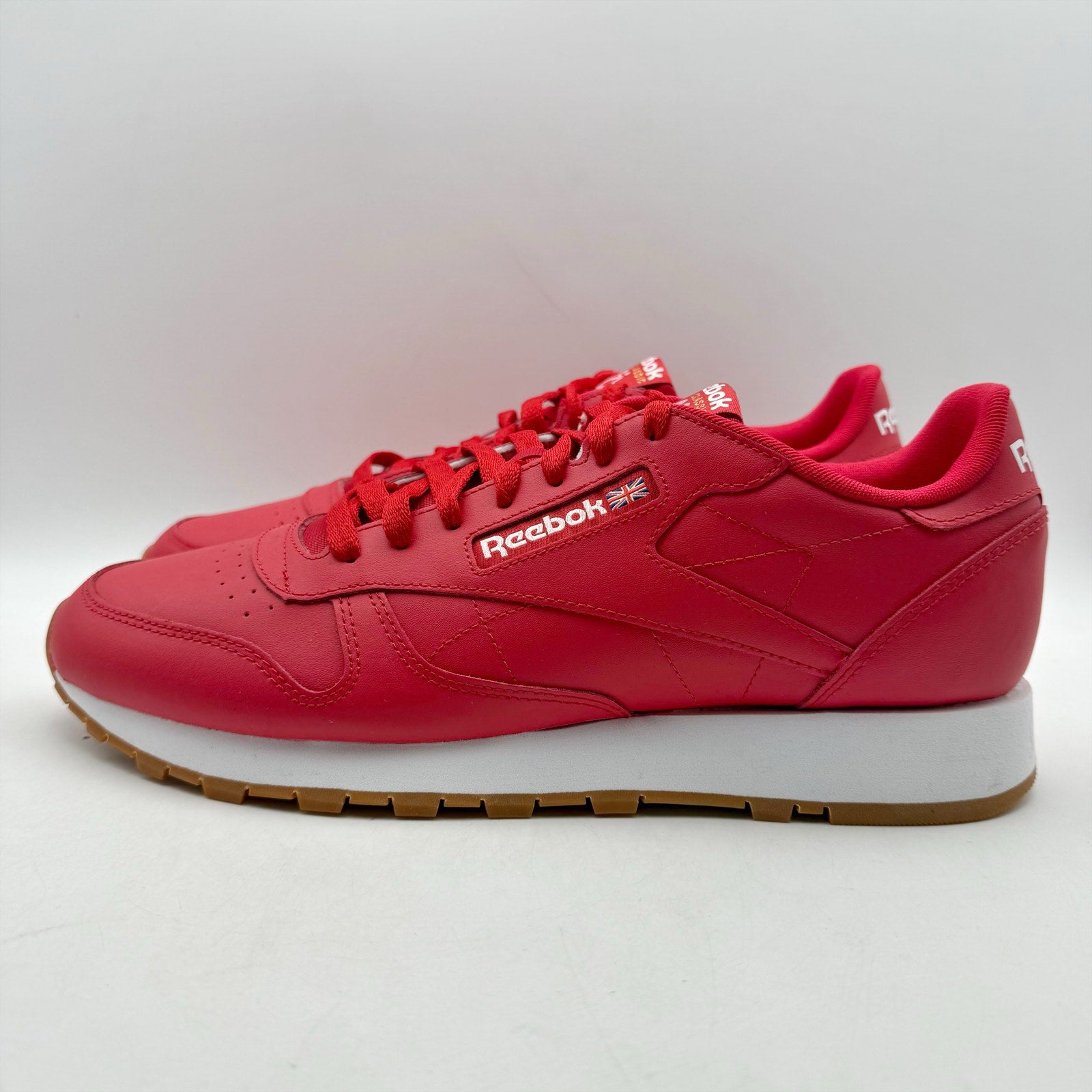 Reebok Mens Classic Sneakers US 11 EU 44.5 Red Leather Athletic NIB