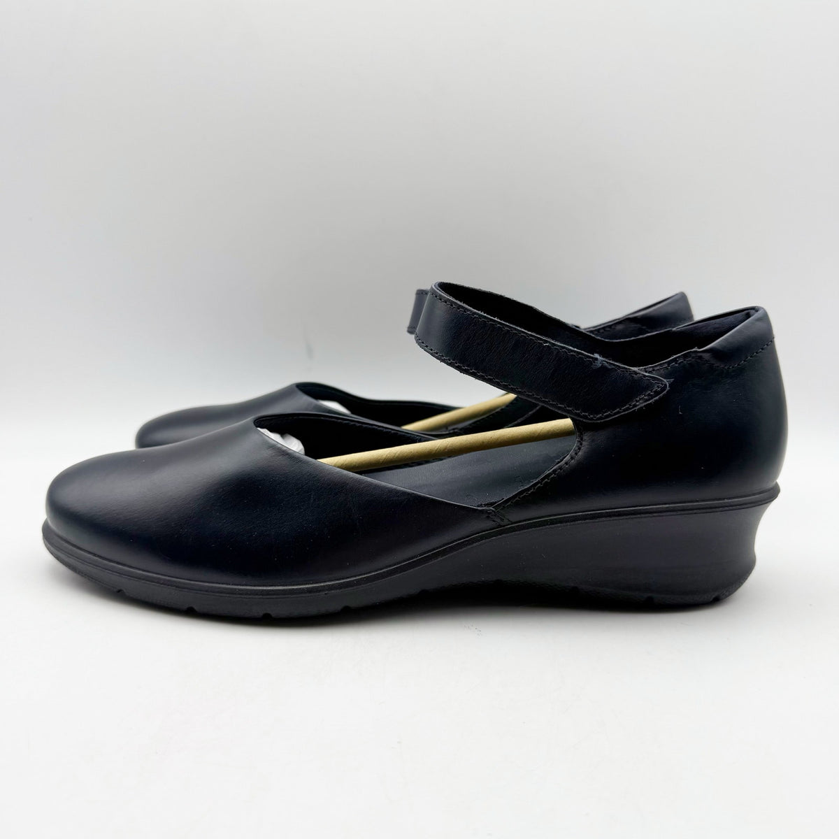 ECCO Womens Felicia Mary Jane Shoes EU 40 US 9-9.5 Blue Leather Flats NWOB