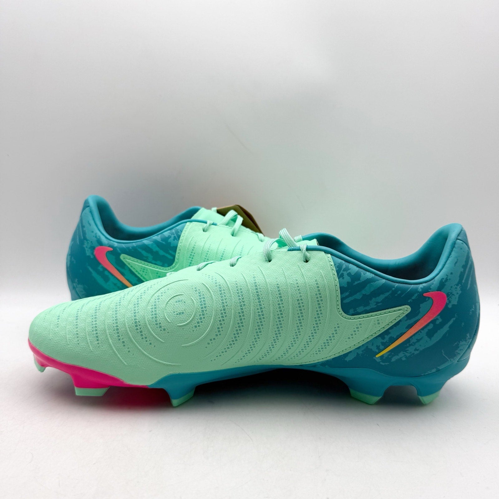 Nike Mens Phantom GX 2 Academy LV8 MG Soccer Cleats US 11.5 Green FJ2553 NWOB